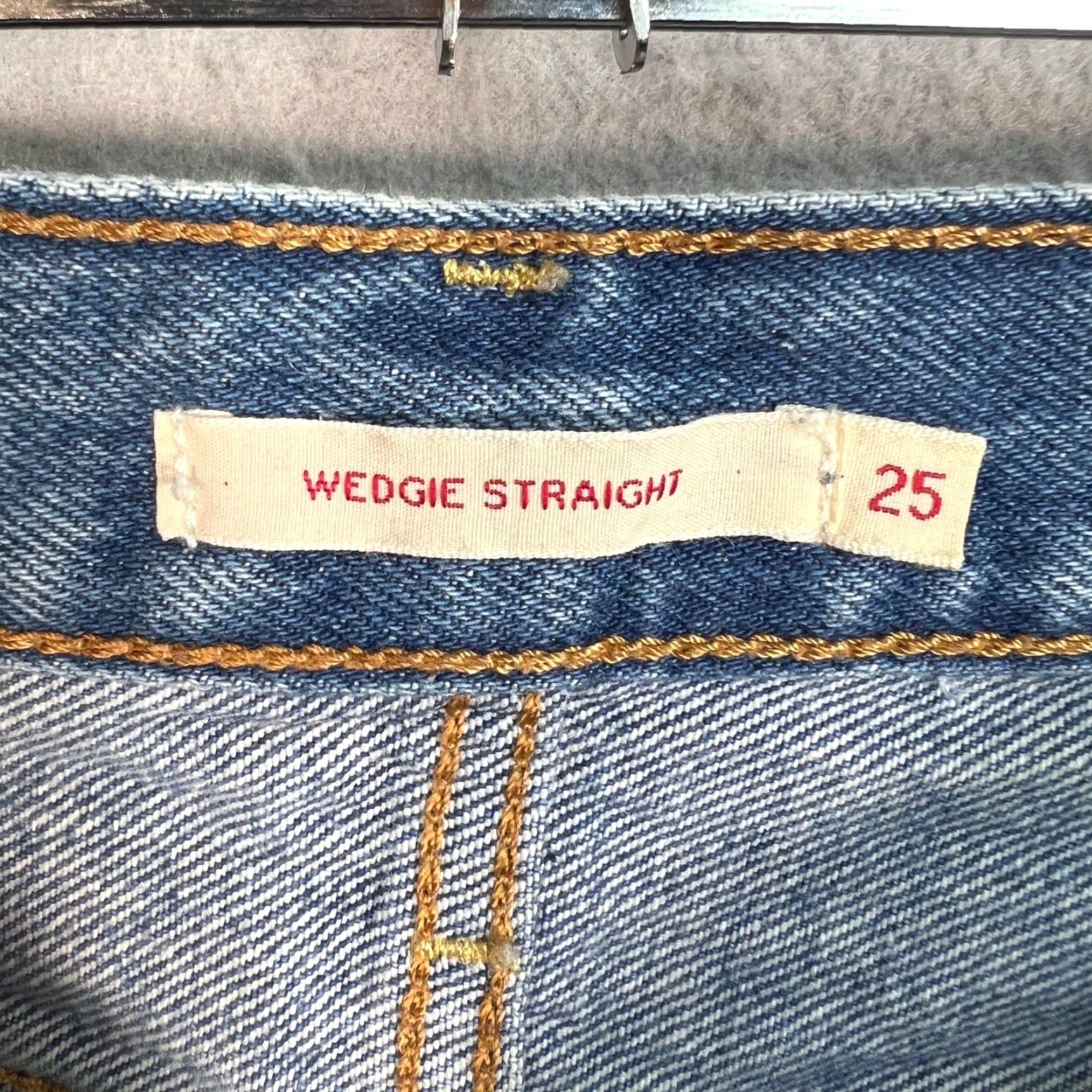 Levi's VINTAGE Levi's High-Rise Straight Jeans Size 25 Light Wash Denim Frayed Hem Womens Size 42" / US 20 - 3 Thumbnail