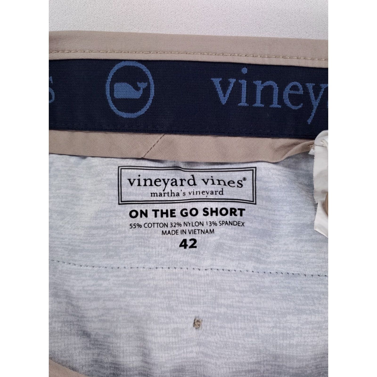 Vineyard Vines Vineyard Vines OTG On the Go Shorts Tan White Mens 44 Beige Chino Lot of 2 Mens Size US 44 / EU 60 - 7 Thumbnail