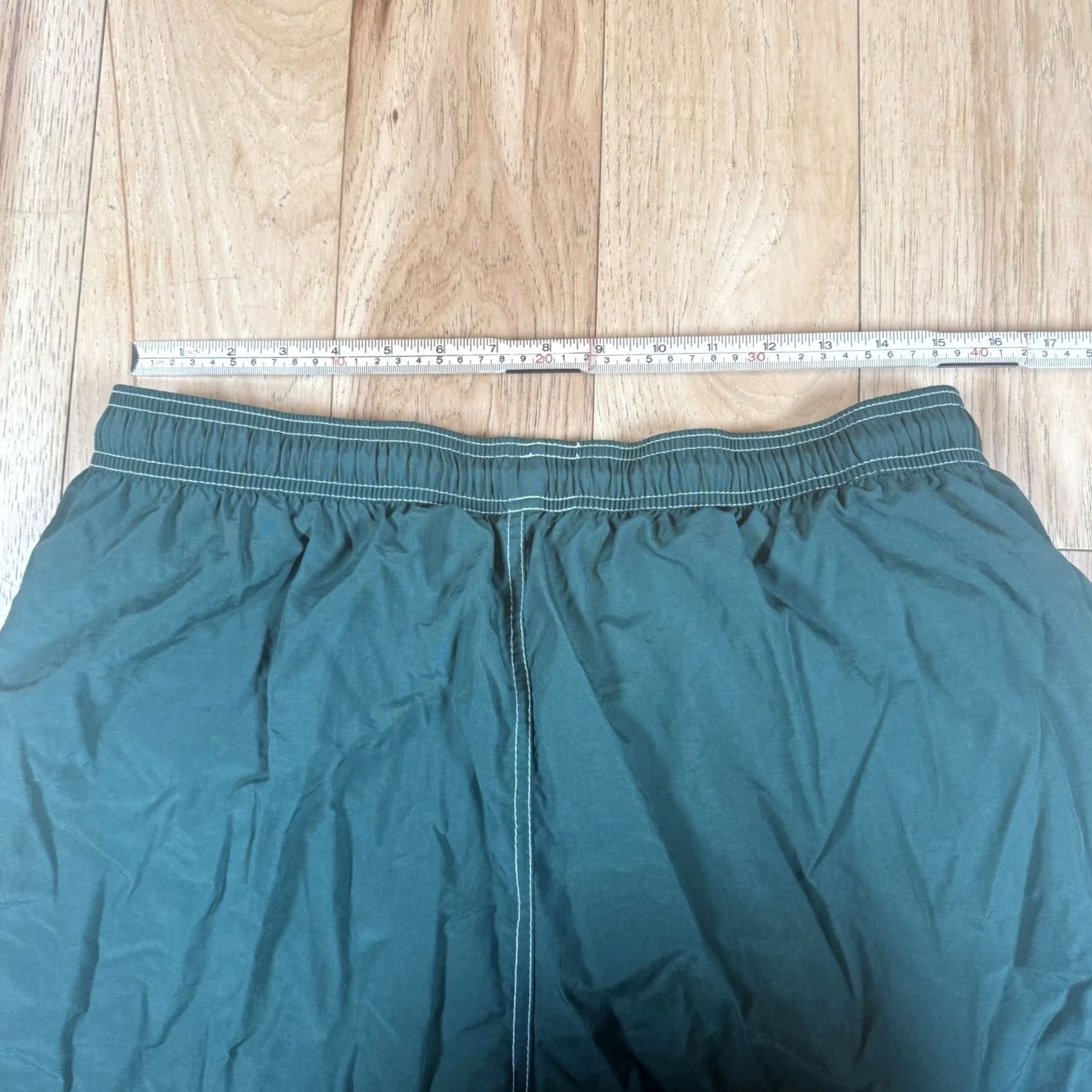 Tommy Hilfiger VINTAGE Tommy Hilfiger Trunks Green Swim Bottom Mens XL Size US 36 / EU 52 - 5 Thumbnail