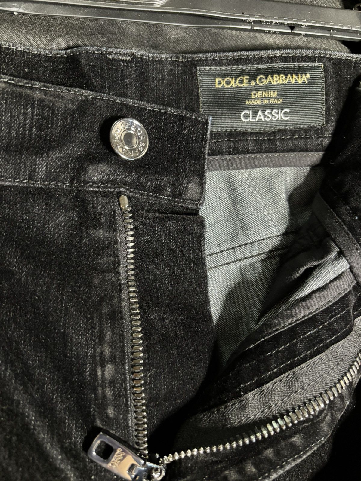 Dolce & Gabbana BRAND NEW Dolce and Gabbana men’s black velour jeans Size US 34 / EU 50 - 6 Thumbnail