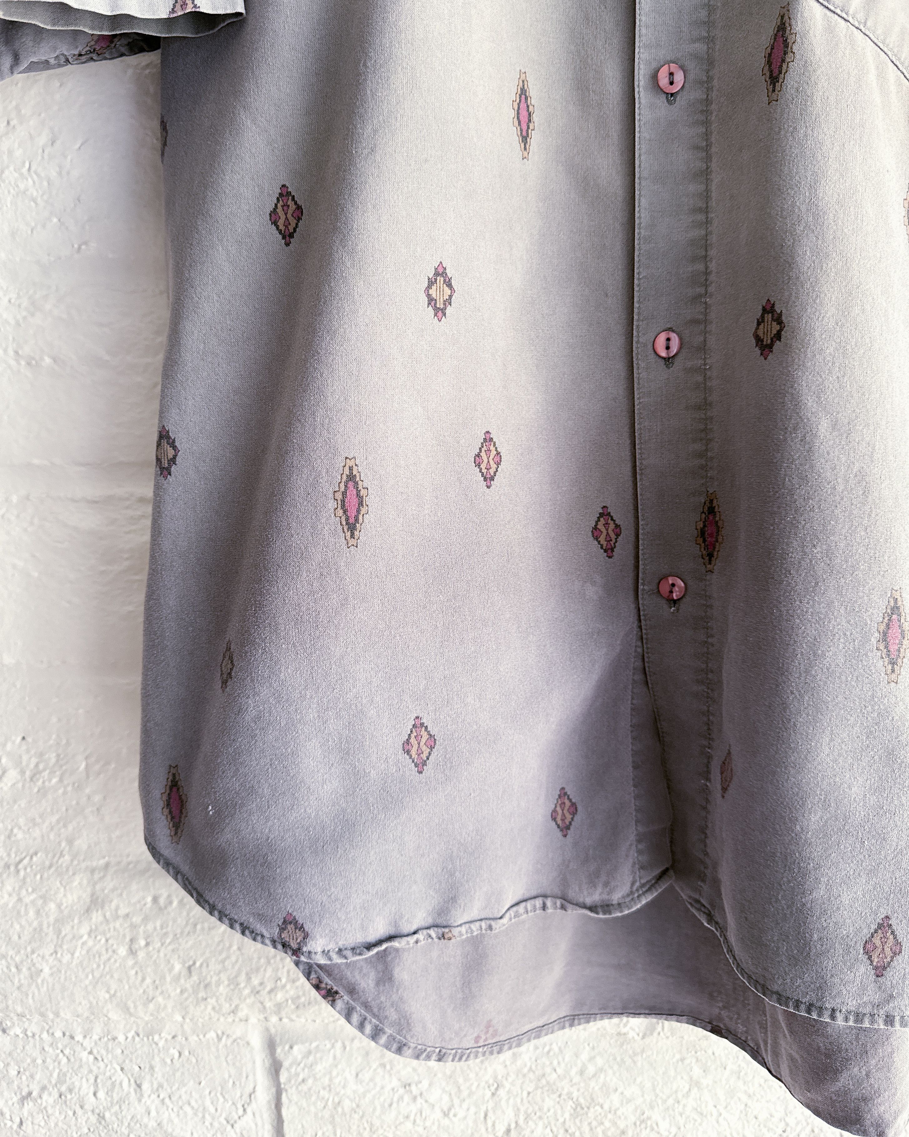 Vintage Vintage 90s Permit Button Up Shirt Gray Western Navajo Print Size US L / EU 52-54 / 3 - 3 Thumbnail