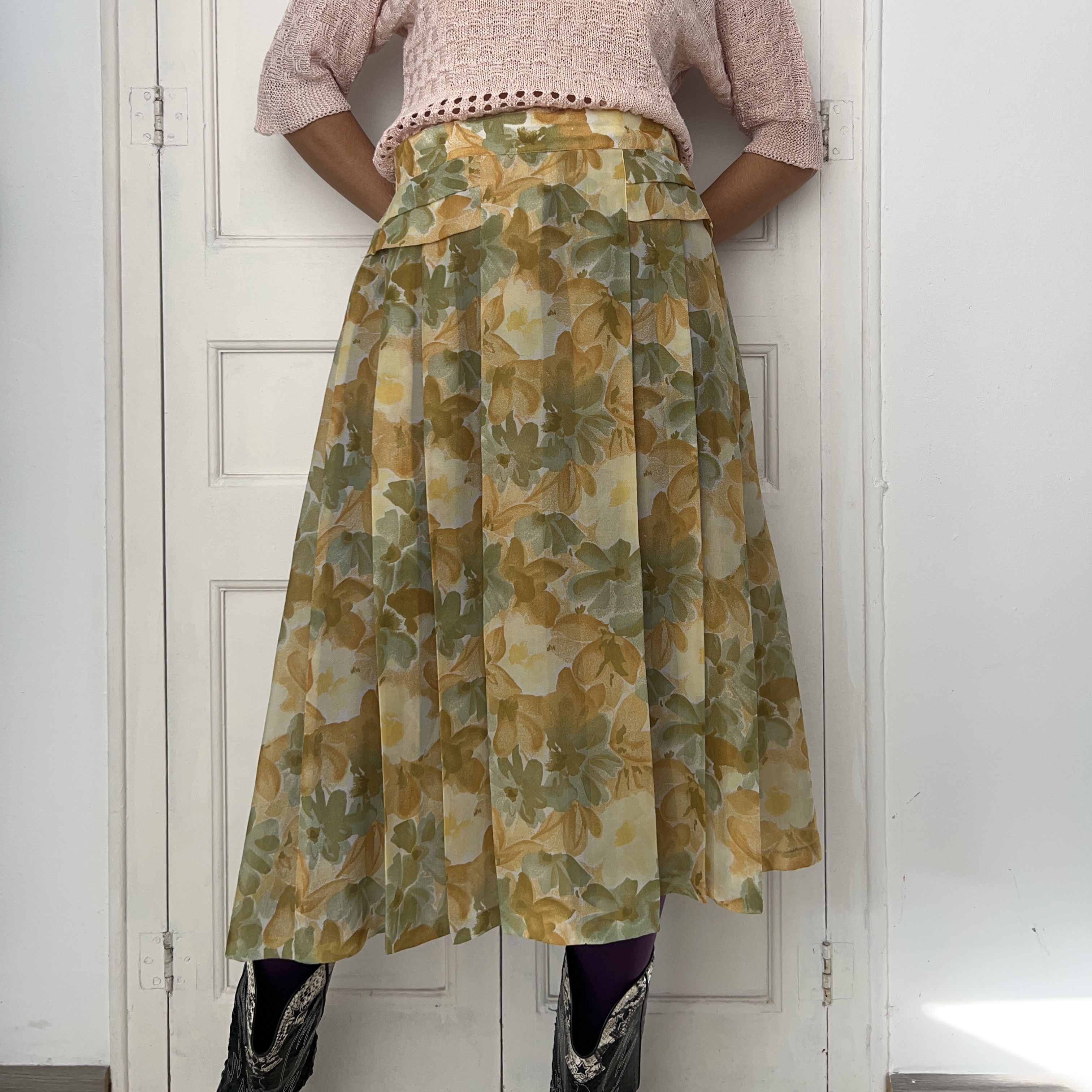 Vintage Vintage 90s Floral Midi Skirt Size 30" / US 8 / IT 44 - 6 Thumbnail