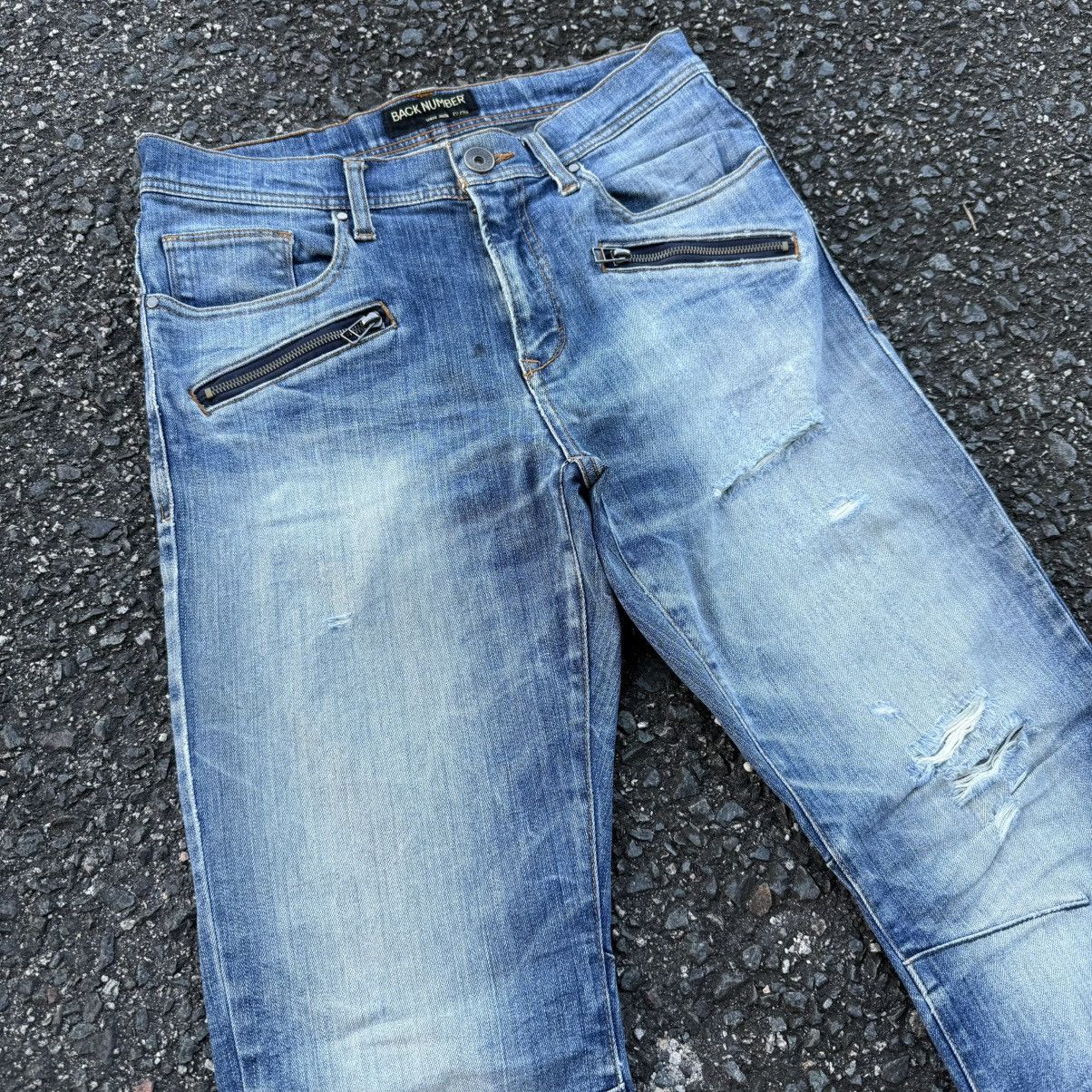 Japanese Brand VINTAGE BACK NUMBER RIPPED FADED JEAN DENIM PANTS Size US 31 - 5 Thumbnail
