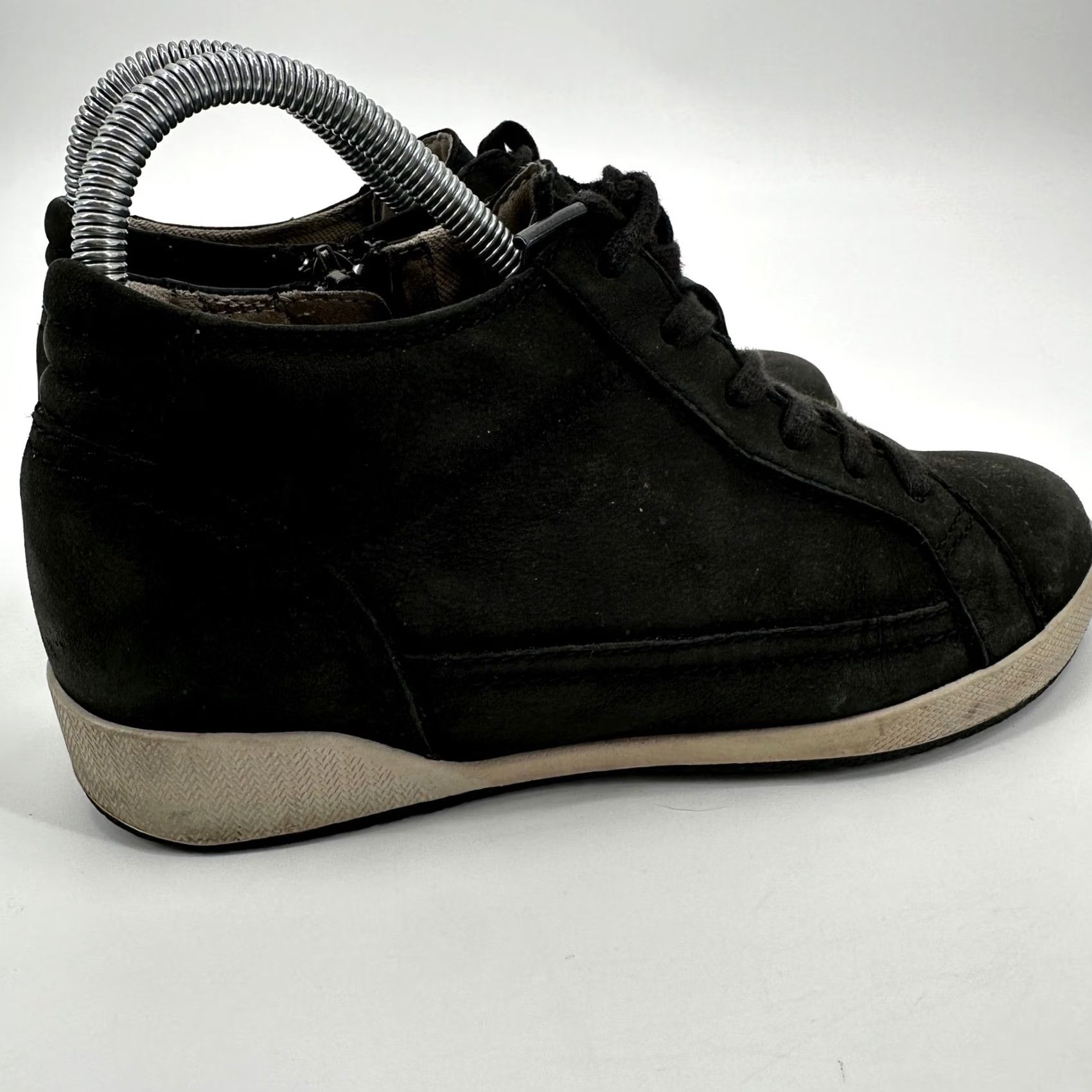 Dansko Dansko Black Nubuck Leather High Top Sneakers Round Toe Size 36/6 Urban Womens Pants? Size M / US 6-8 / IT 42-44 - 5 Thumbnail