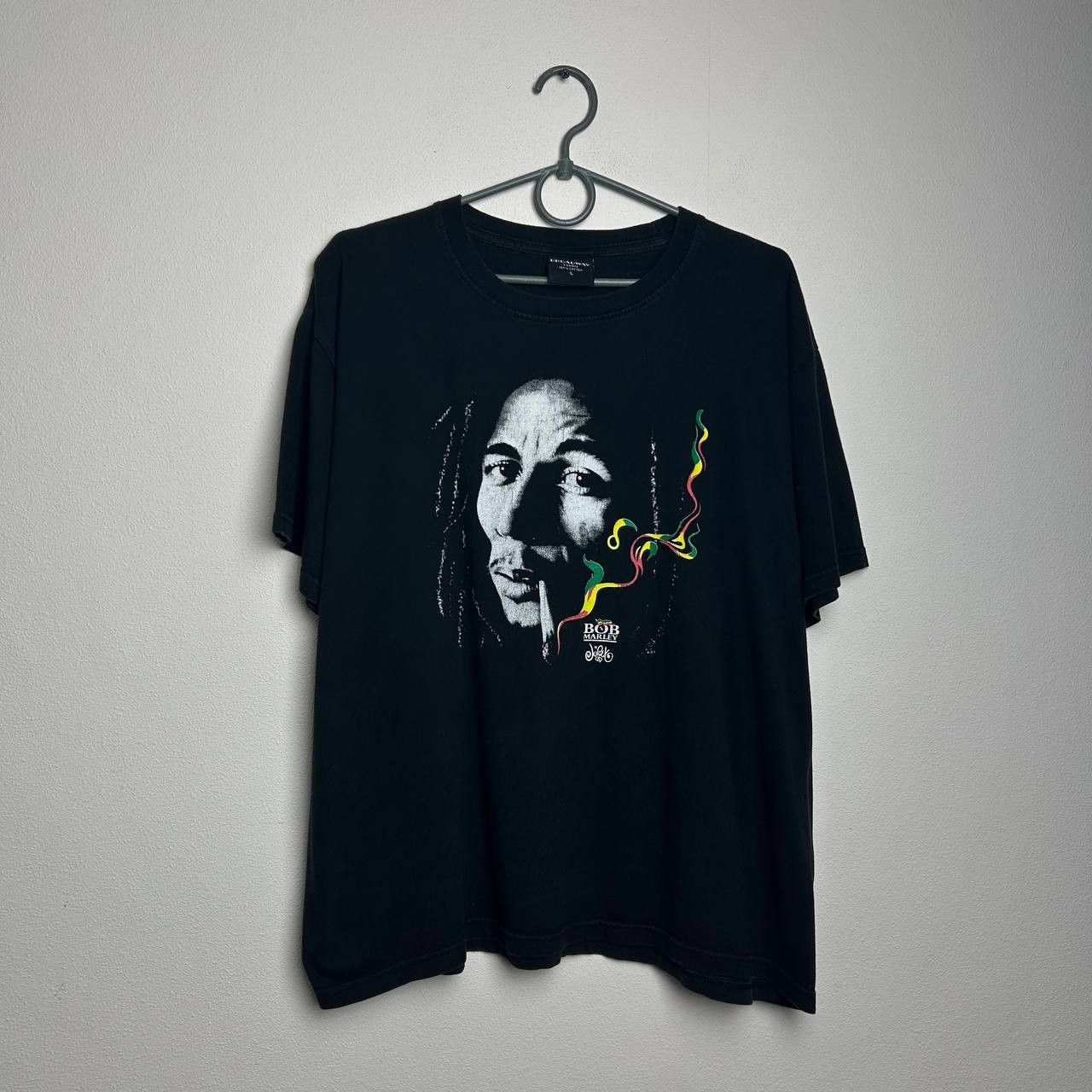 Bob Marley Vintage Bob Marley Big logo Band 2000s tee size L Size US L / EU 52-54 / 3 - 1 Thumbnail