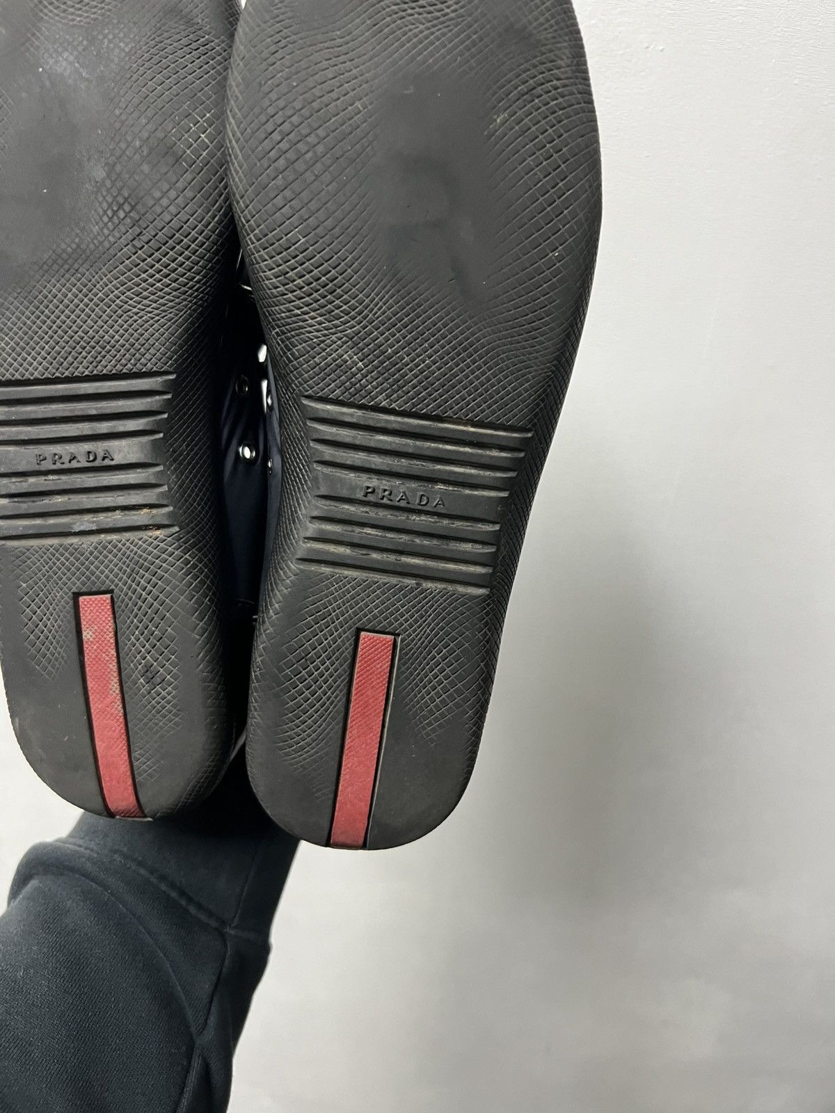 Prada Prada shoes sneakers y2k archive avant garde rétro 2000s 00s Size US 6 / EU 39 - 8 Thumbnail