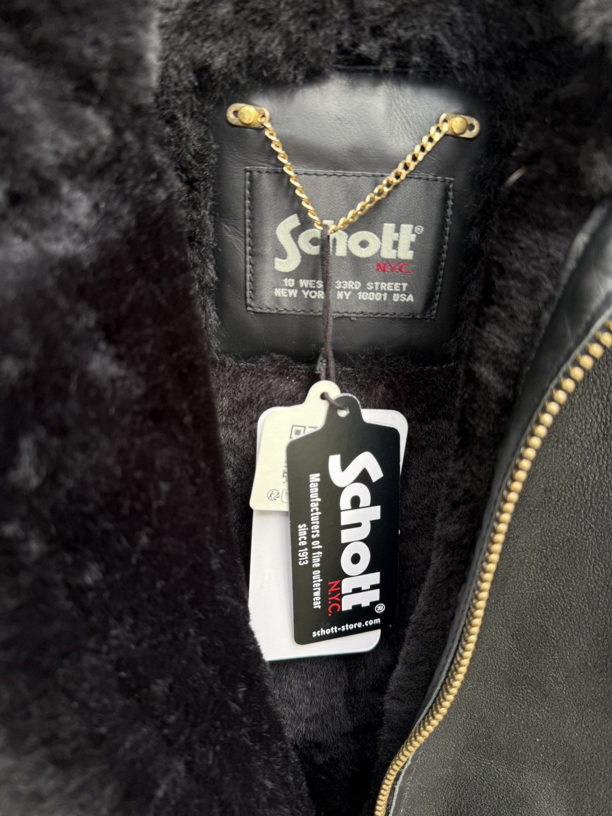 Schott NWT Schott NYC B-3 Sheepskin Bomber Jacket - Triple Black Size US XXL / EU 58 / 5 - 8 Thumbnail
