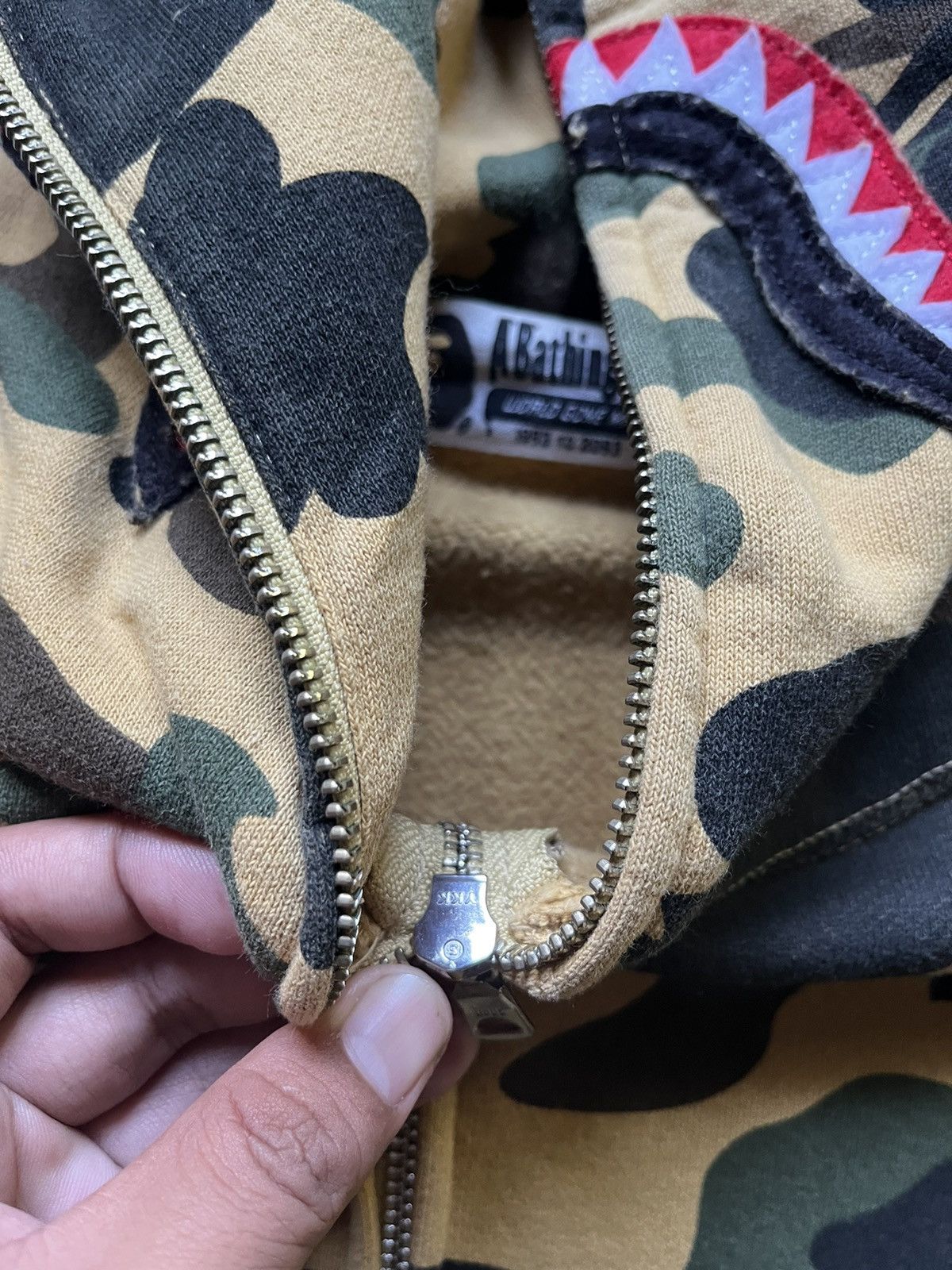 Bape 1st Camo PONR Shark Full Zip Hoodie Size US M / EU 48-50 / 2 - 8 Thumbnail
