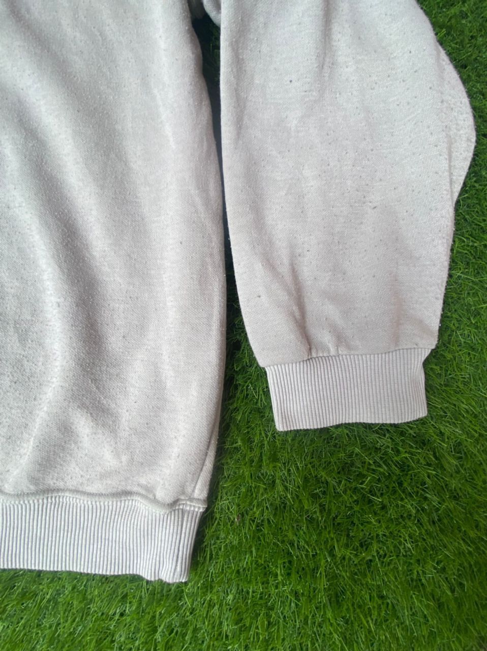 Vintage Vintage Hanes Sweatshirt Crewneck Size US L / EU 52-54 / 3 - 5 Thumbnail