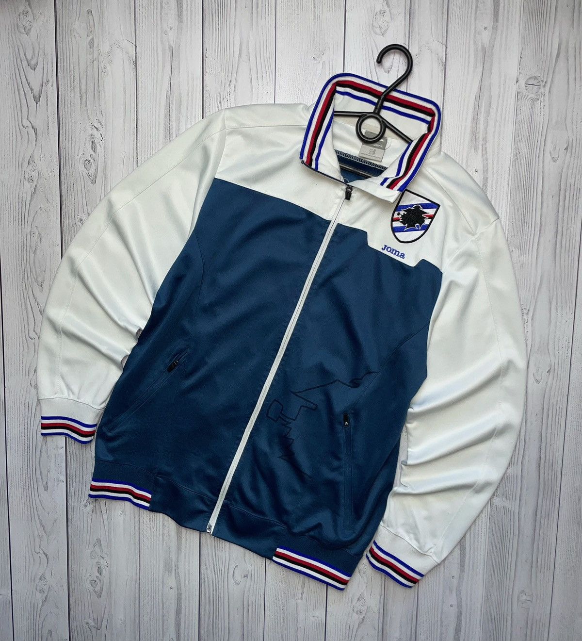 Vintage Vintage Sampdoria soccer jacket Joma size M logo Size US M / EU 48-50 / 2 - 1 Thumbnail