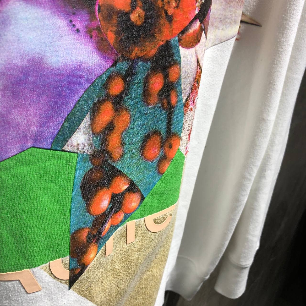 Acne Studios Acne Studios Flower Print Hoodie Size US L / EU 52-54 / 3 - 12 Thumbnail