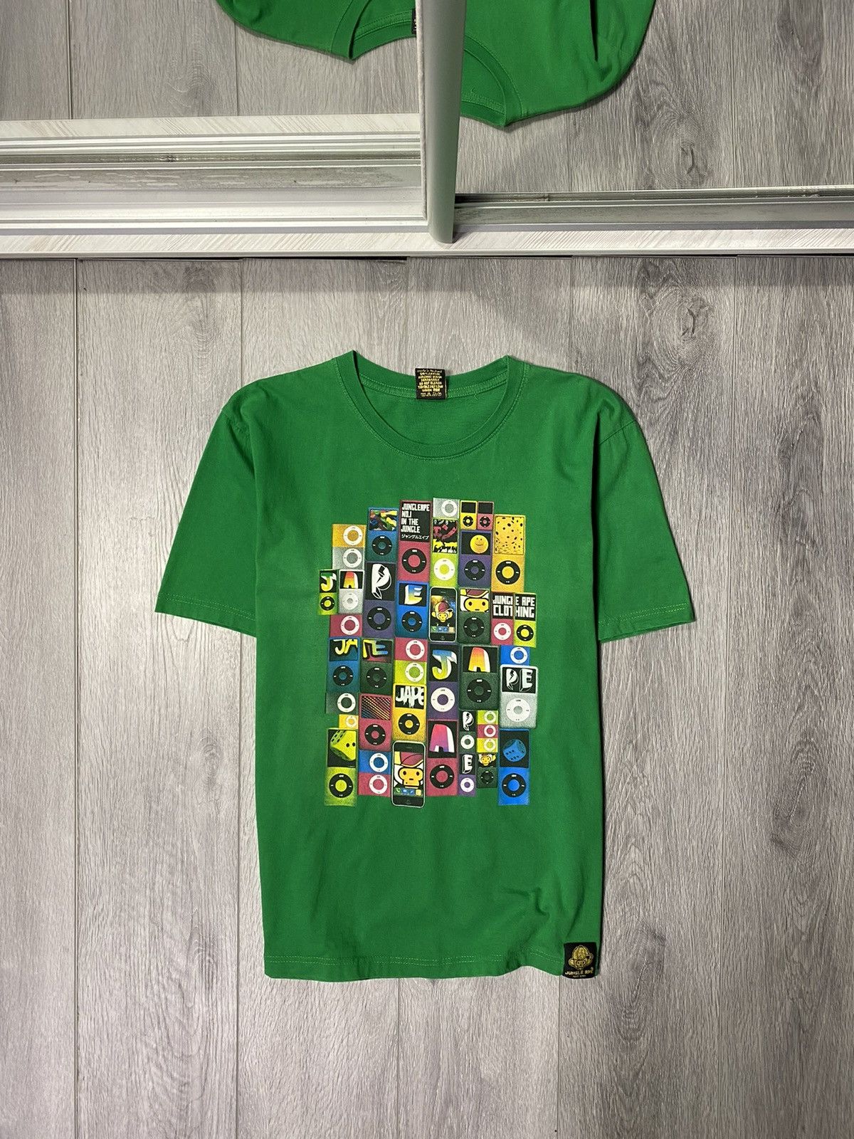 Japanese Brand × Vintage Vintage Jungle Ape Gold Series T-Shirt Big Logo Size US M / EU 48-50 / 2 - 1 Thumbnail