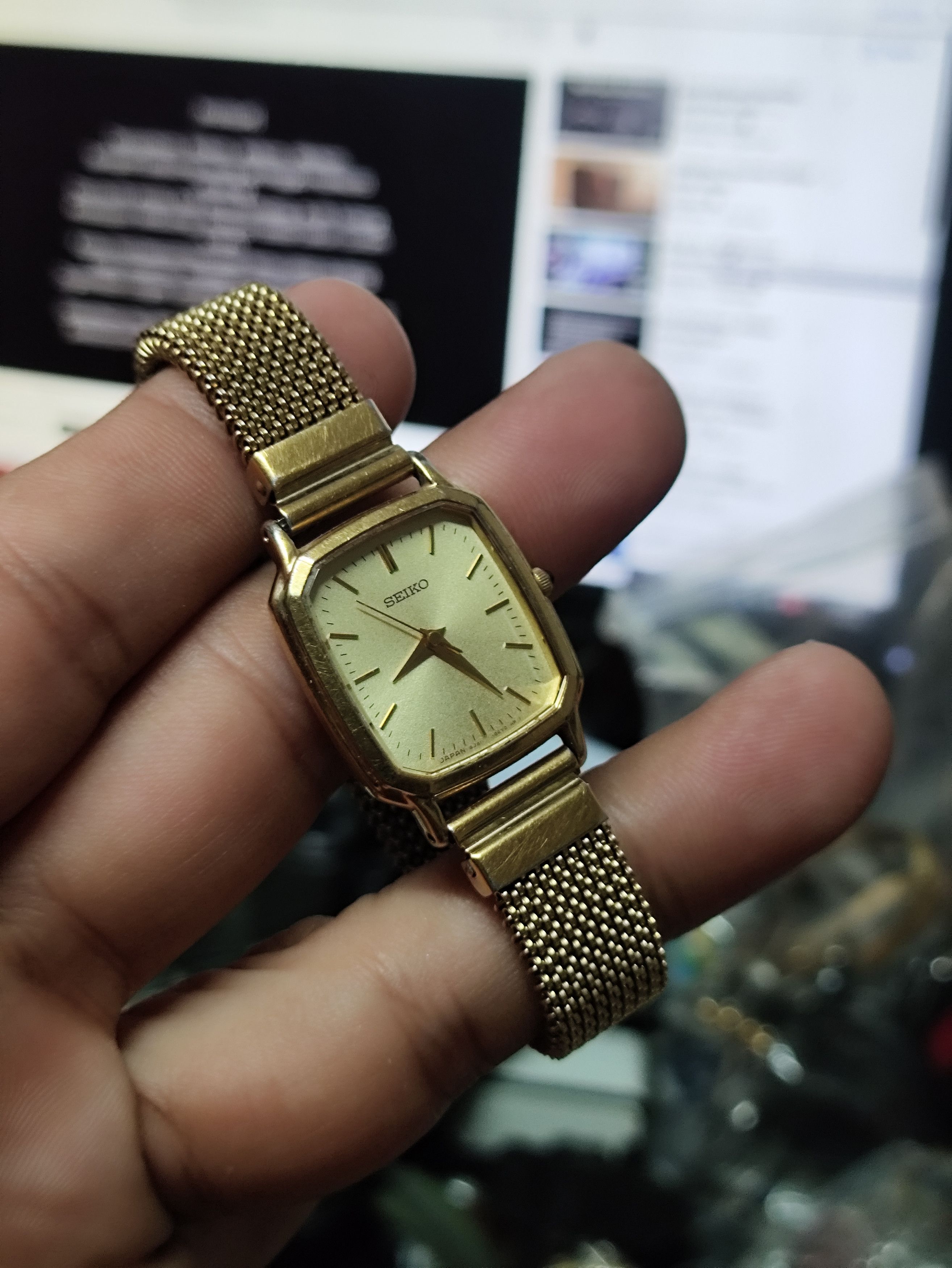 Japanese Brand Vintage Seiko TANKER Ladies Luxury Watch Made in Japan Size ONE SIZE - 3 Thumbnail