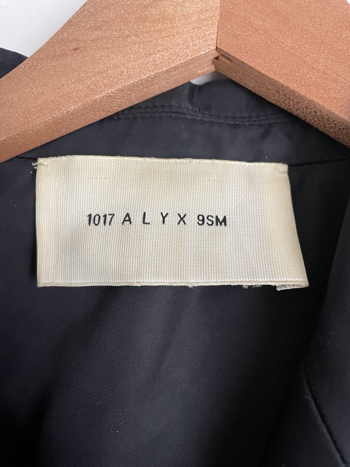 1017 ALYX 9SM 1017 ALYX 9SM Nylon Blazer w/ adjustable belt Size S / US 4 / IT 40 - 4 Thumbnail