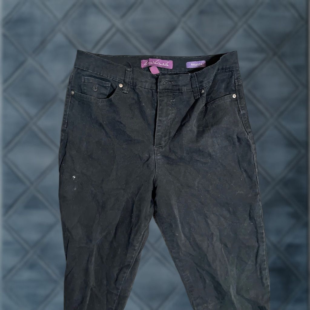 Gloria Vanderbilt Gloria Vanderbilt Amanda Jeans Women’s Black Denim Straight Leg Size 12 Size 34" / US 12 / IT 48 - 1 Thumbnail