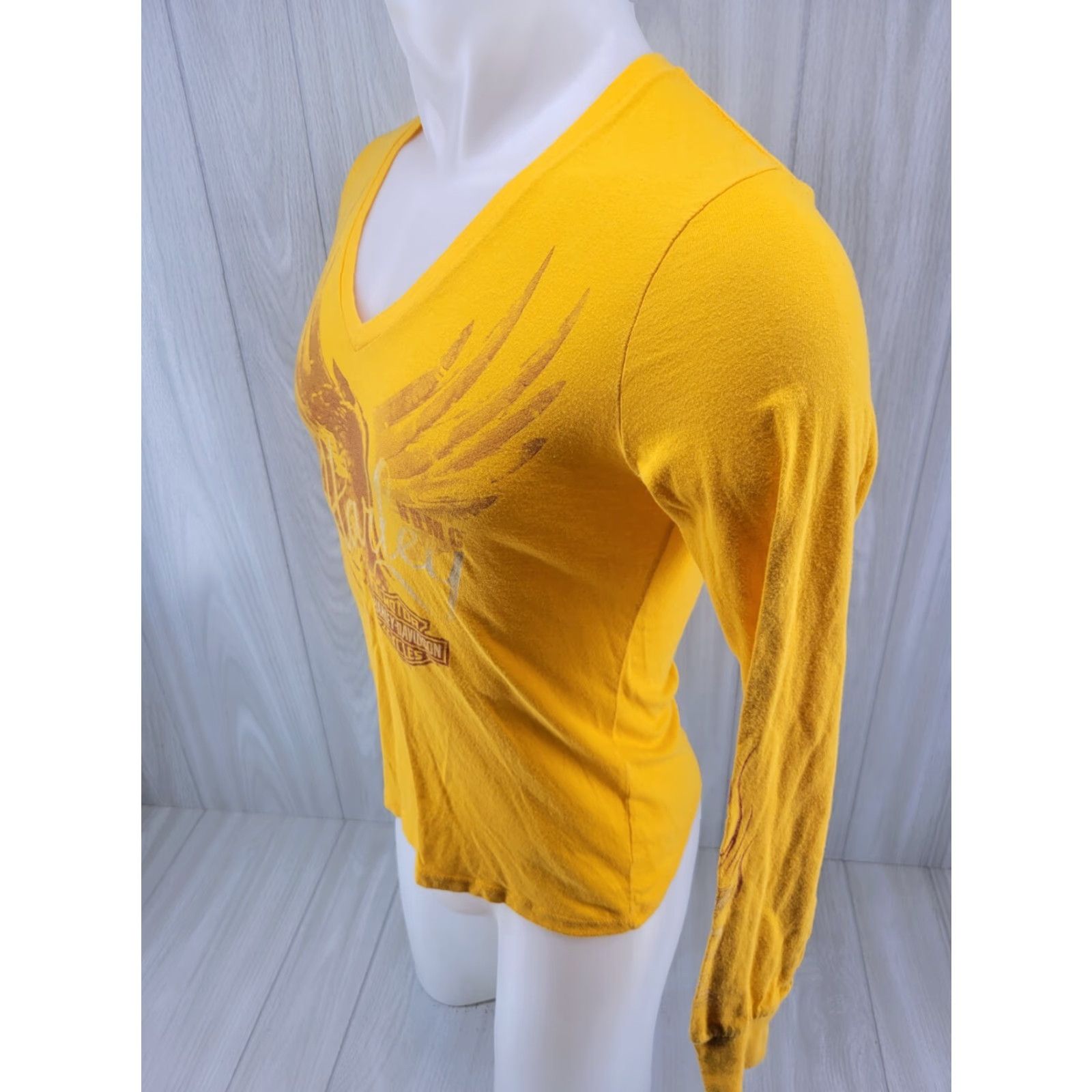 Harley Davidson VINTAGE Wisconsin Harley-Davidson LS Shirt Womens M V Neck Yellow Orange Harley-Davidson Shirt Ladies Medium Gold Size M / US 6-8 / IT 42-44 - 4 Thumbnail