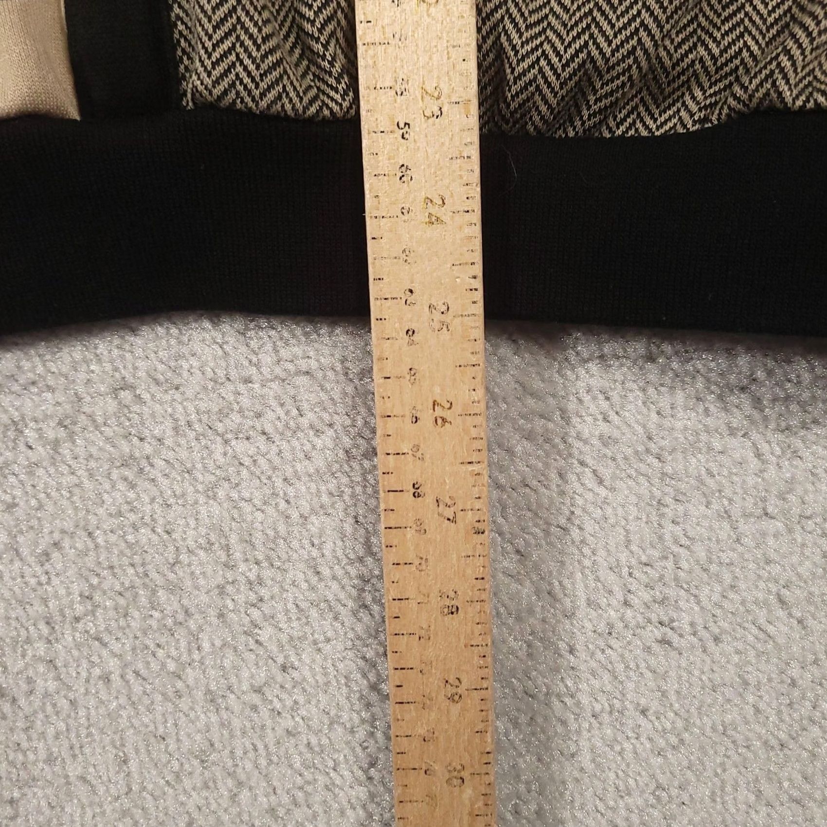 Vintage VINTAGE Alfred Dunner Sweater Cardigan Womens Large Beige Black Herringbone Twofer Made USA Size L / US 10 / IT 46 - 7 Thumbnail