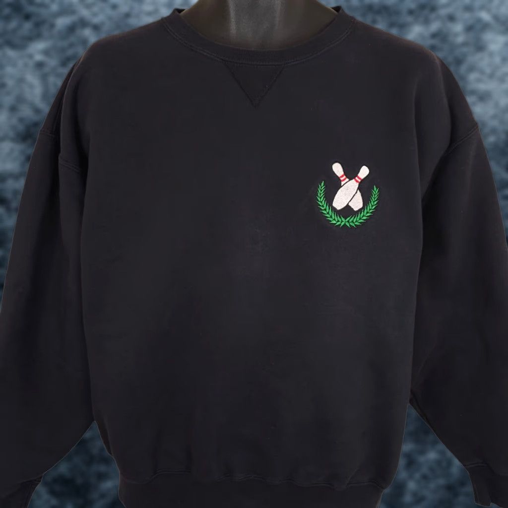 Vintage VINTAGE Gear For Sports Bowling Sweatshirt Mens Large Black 90s Embroidered Sweatshirt Mens 90s Embroidered Size US L / EU 52-54 / 3 - 1 Thumbnail