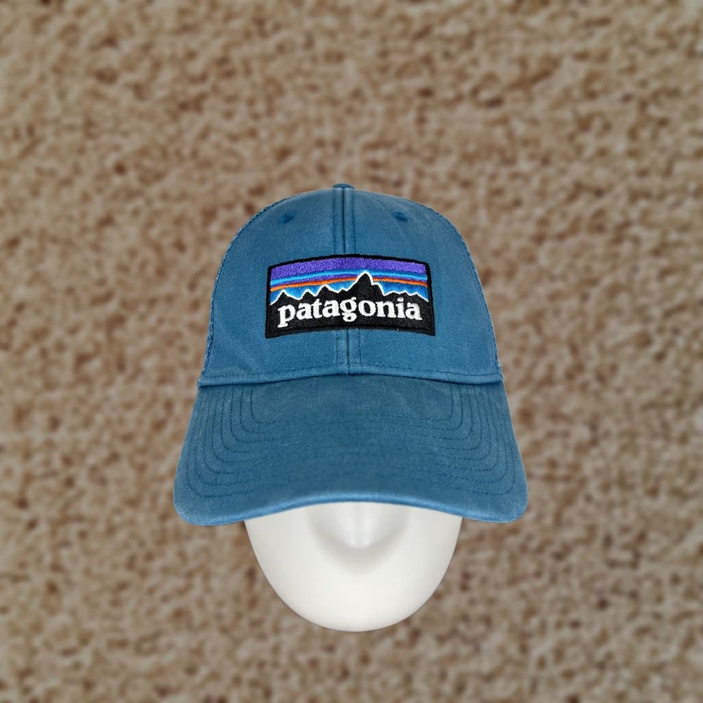 Patagonia Patagonia Hat Cap Snap Back Adult One Size Blue Twill Trucker Embroider Peaks Fitz Roy Men Snapback Hat Blue Size ONE SIZE - 1 Thumbnail