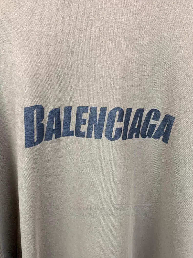 Balenciaga Balenciaga Distressed Hoodie Size US S / EU 44-46 / 1 - 3 Thumbnail