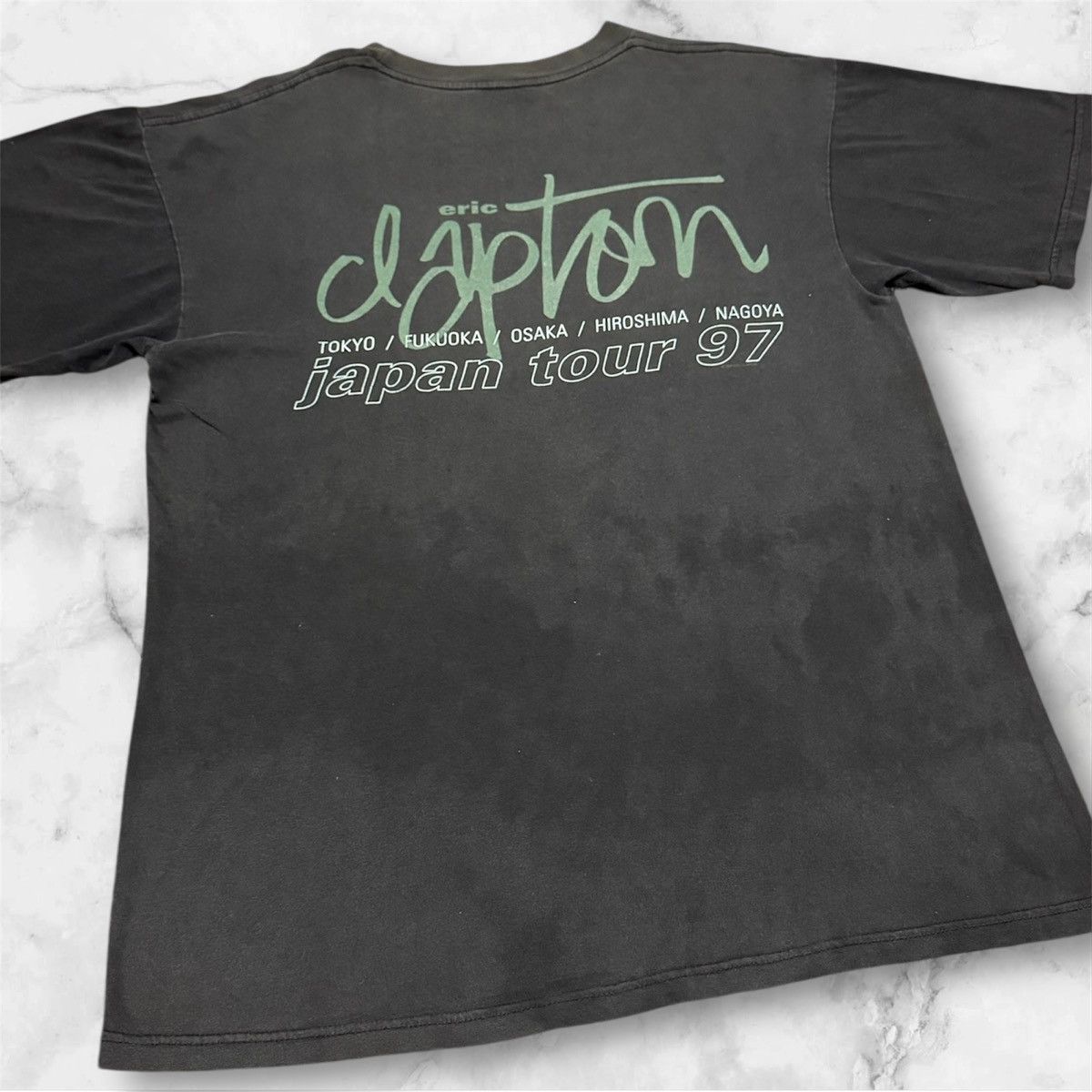 Band Tees × Fadeless × Vintage Vintage 1997 Eric Clapton Japan Tour Fadeless Tees Size US L / EU 52-54 / 3 - 4 Thumbnail