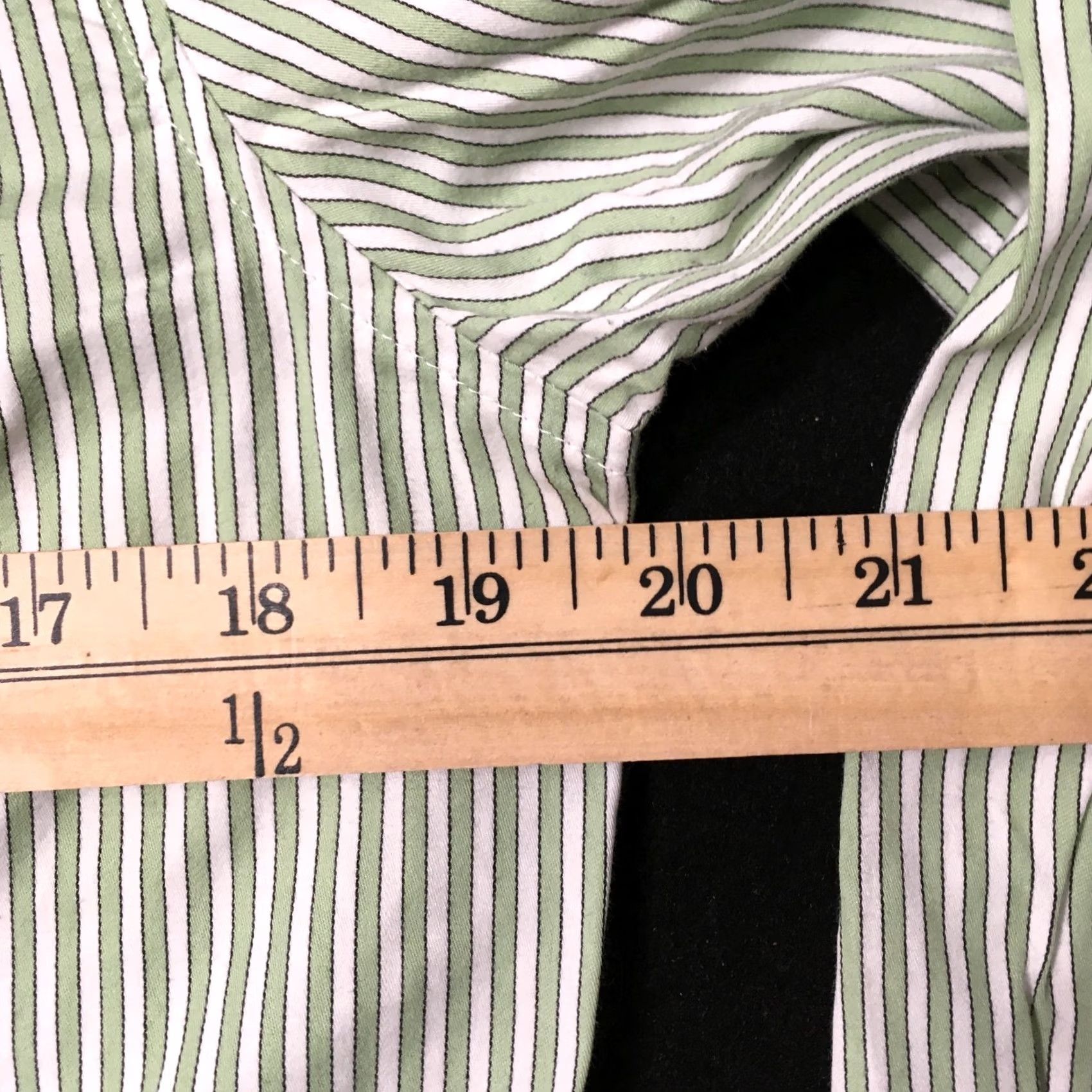 Jones New York Jones New York GREEN Button Front Shirt Womens M Button-Down Shirt Size M / US 6-8 / IT 42-44 - 5 Thumbnail