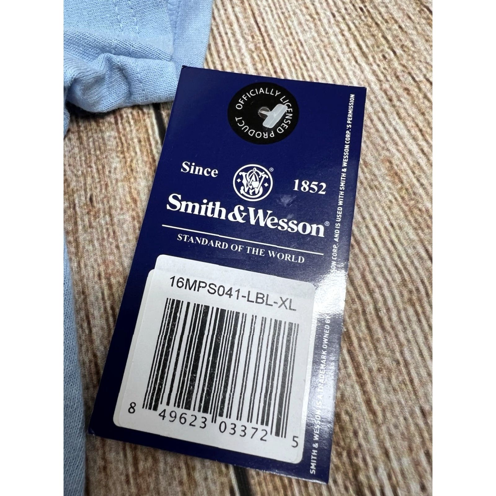 Vintage Smith & Wesson T-Shirt Women XL Blue NWT Purses Pumps Pistols Size XL / US 12-14 / IT 48-50 - 4 Thumbnail