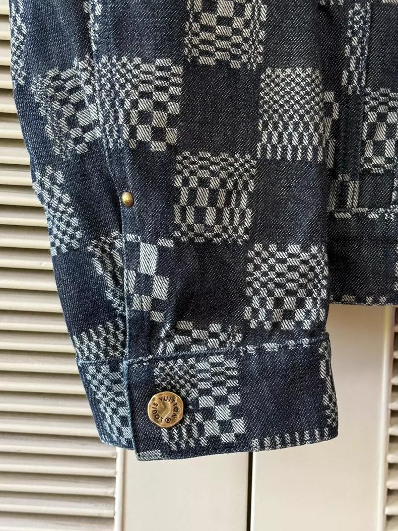 Louis Vuitton LOUIS VUITTON Checkerboard denim jacket Size US M / EU 48-50 / 2 - 4 Thumbnail