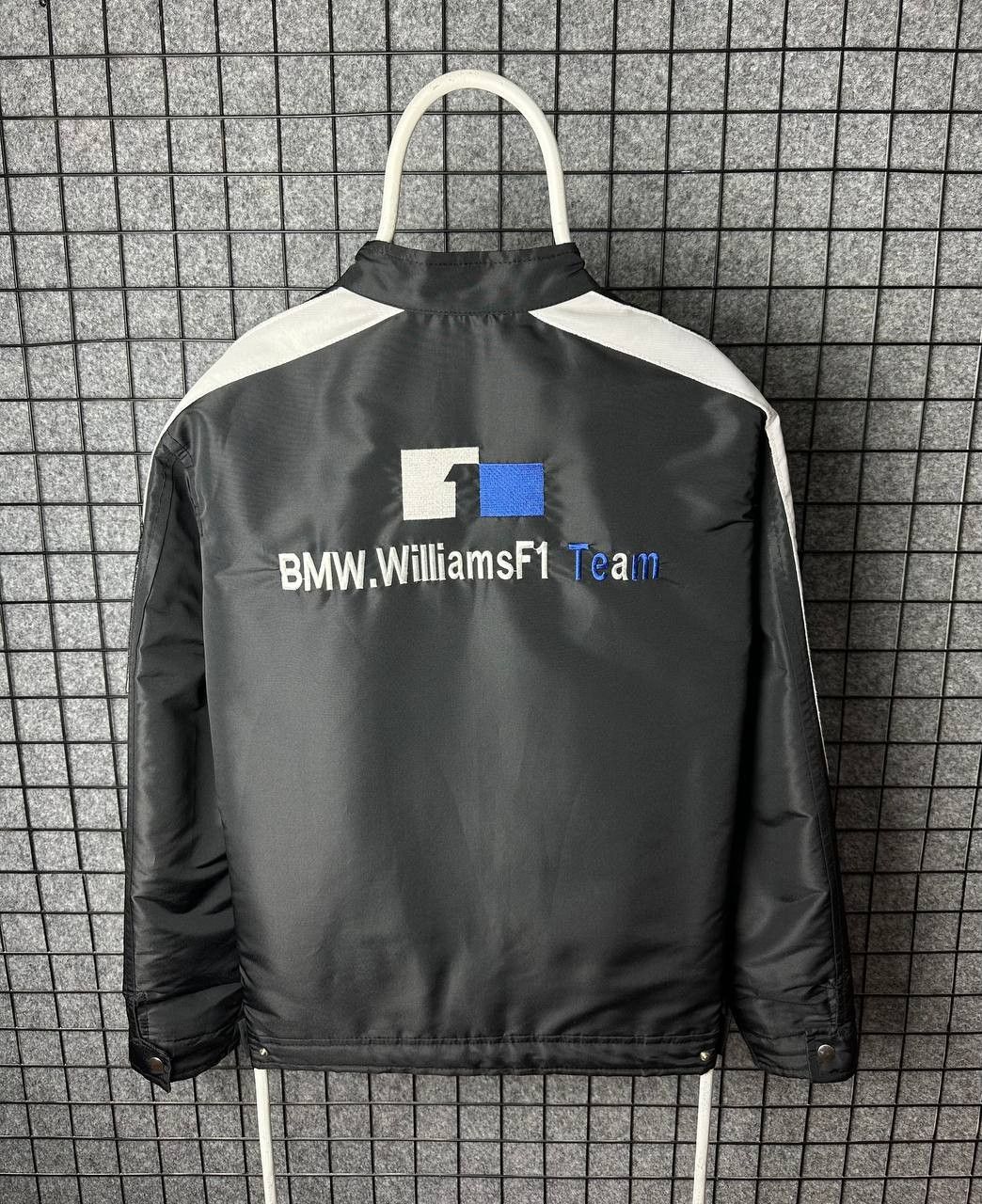 BMW BMW WIlliams F1 motorcycles jacker racing size Large Size US L / EU 52-54 / 3 - 10 Thumbnail