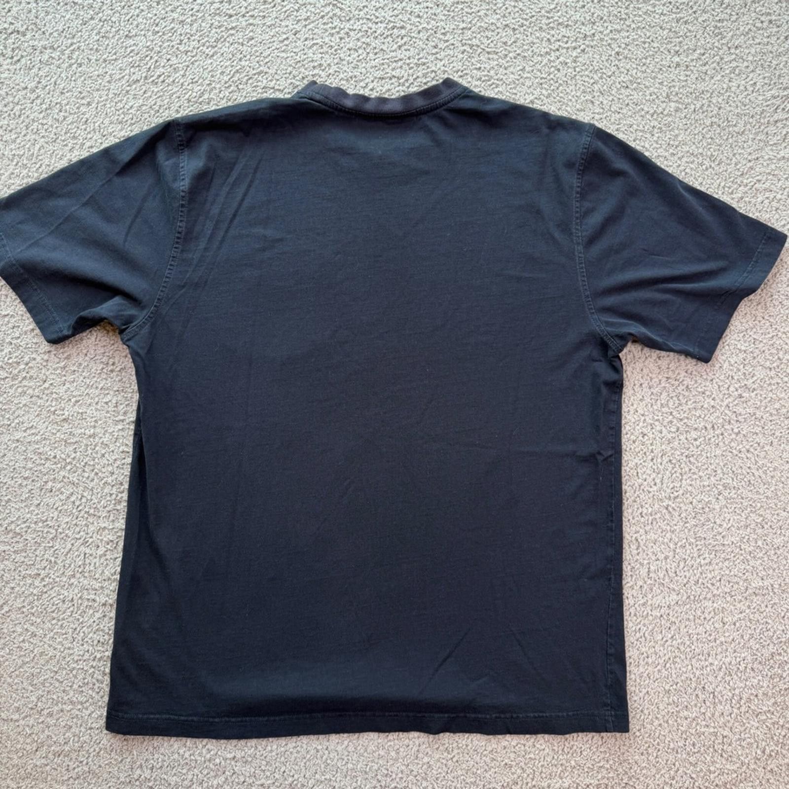 Greg Norman Greg Norman T Shirt Men Navy Short Sleeve Pocket Shark Size US M / EU 48-50 / 2 - 3 Thumbnail