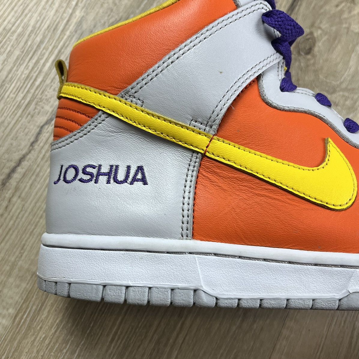 Nike × Vintage Nike Dunk High 2007 Nike ID Mens 8.5 Halloween Shoes Size US 8.5 / EU 41-42 - 6 Thumbnail