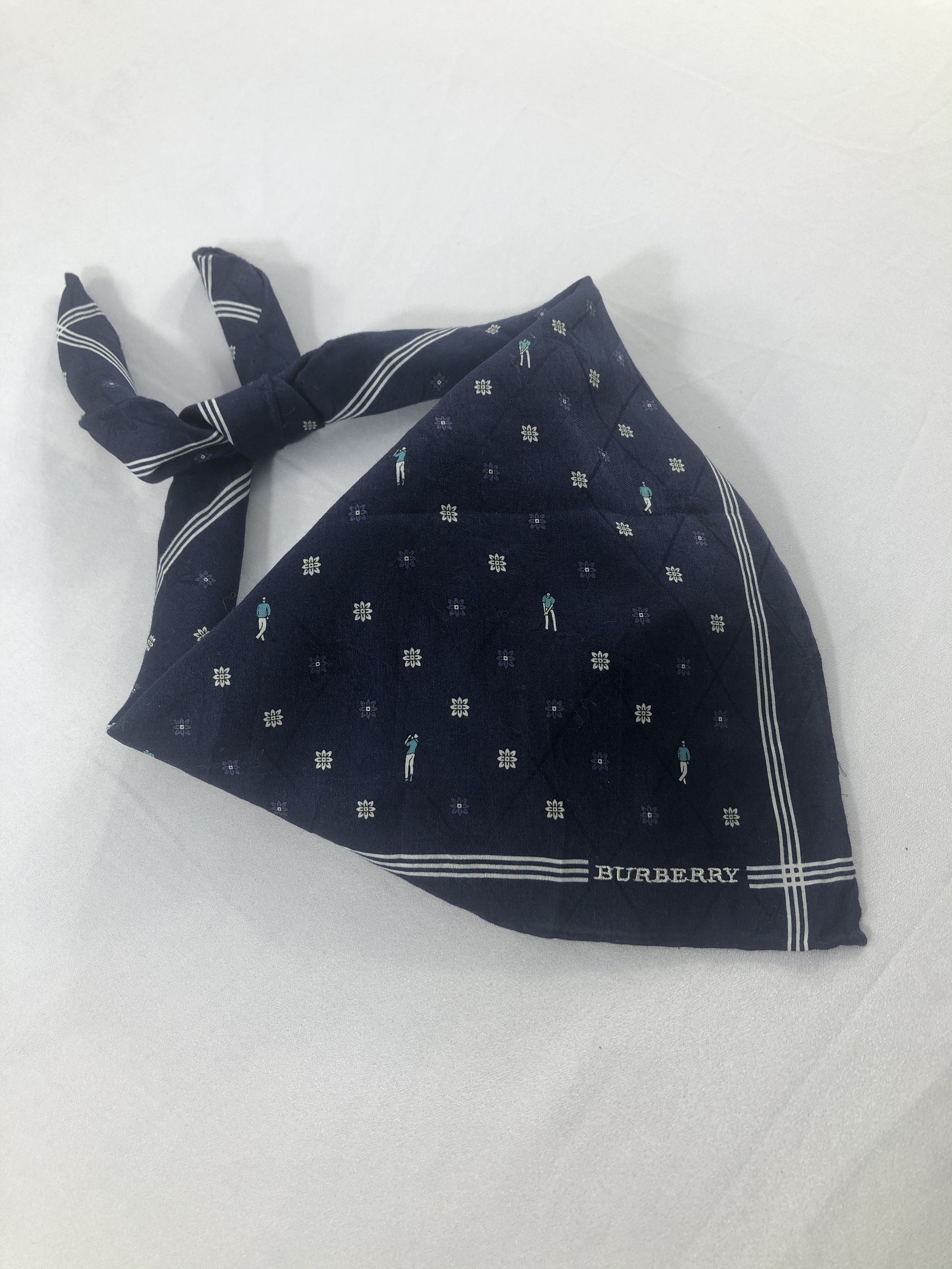 Burberry Burberry Handkerchief / Bandana / Neckerchief Size ONE SIZE - 2 Thumbnail