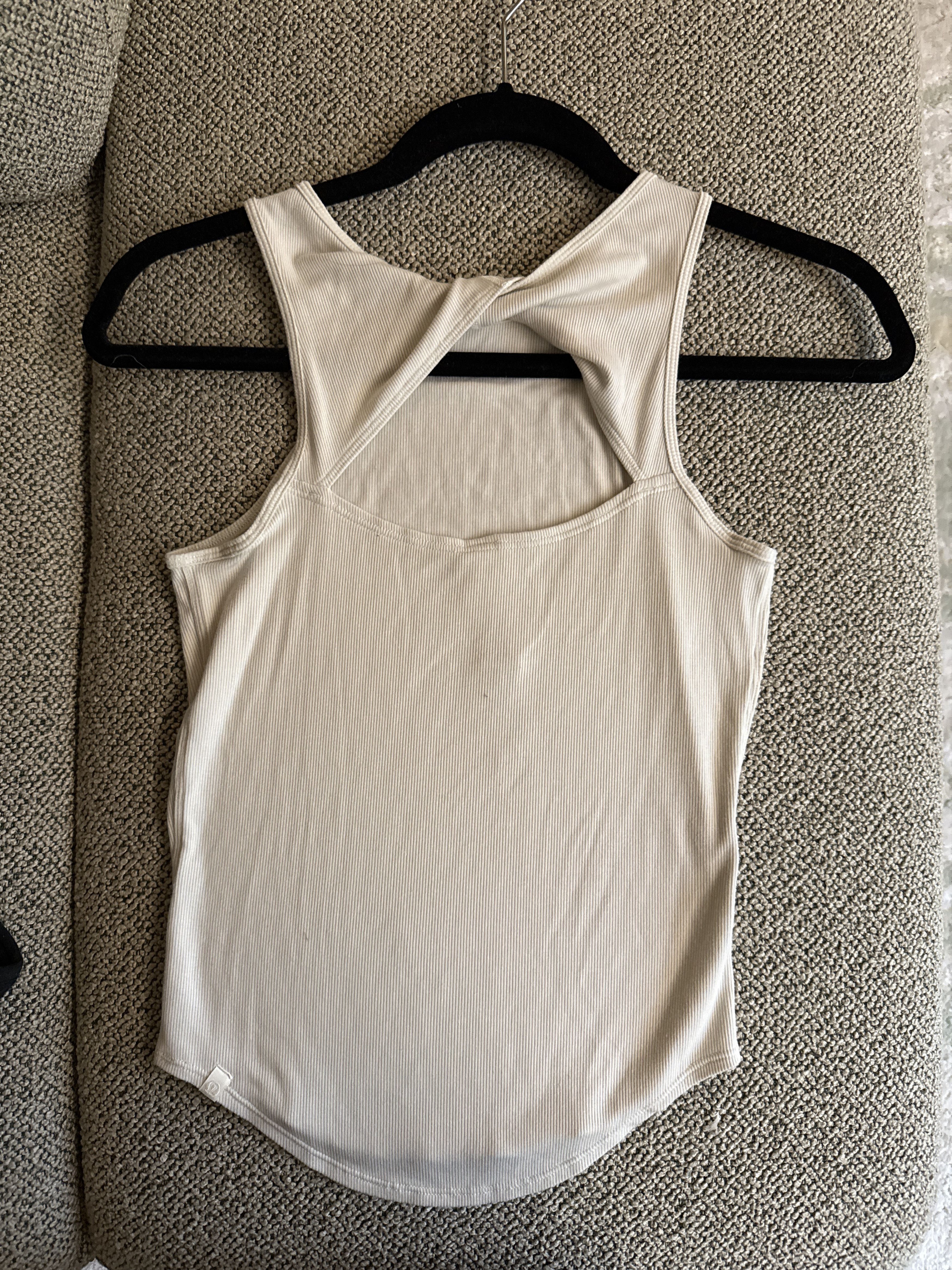 Lululemon White Lululemon Tank Top Size XS / US 0-2 / IT 36-38 - 1 Thumbnail
