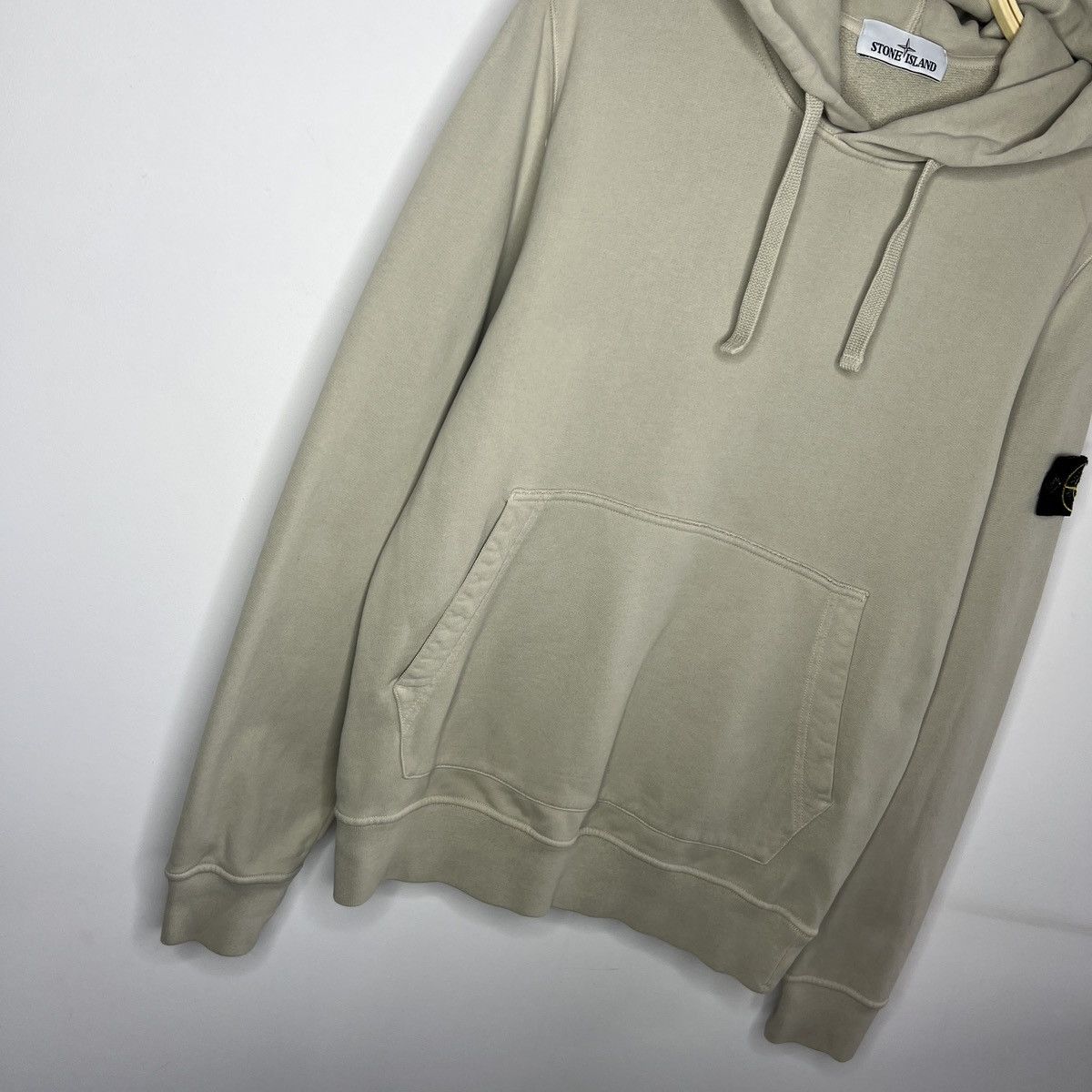 Stone Island Stone Island Hoodie Sweatshirt Hooded Beige Badge Logo Size US M / EU 48-50 / 2 - 3 Thumbnail