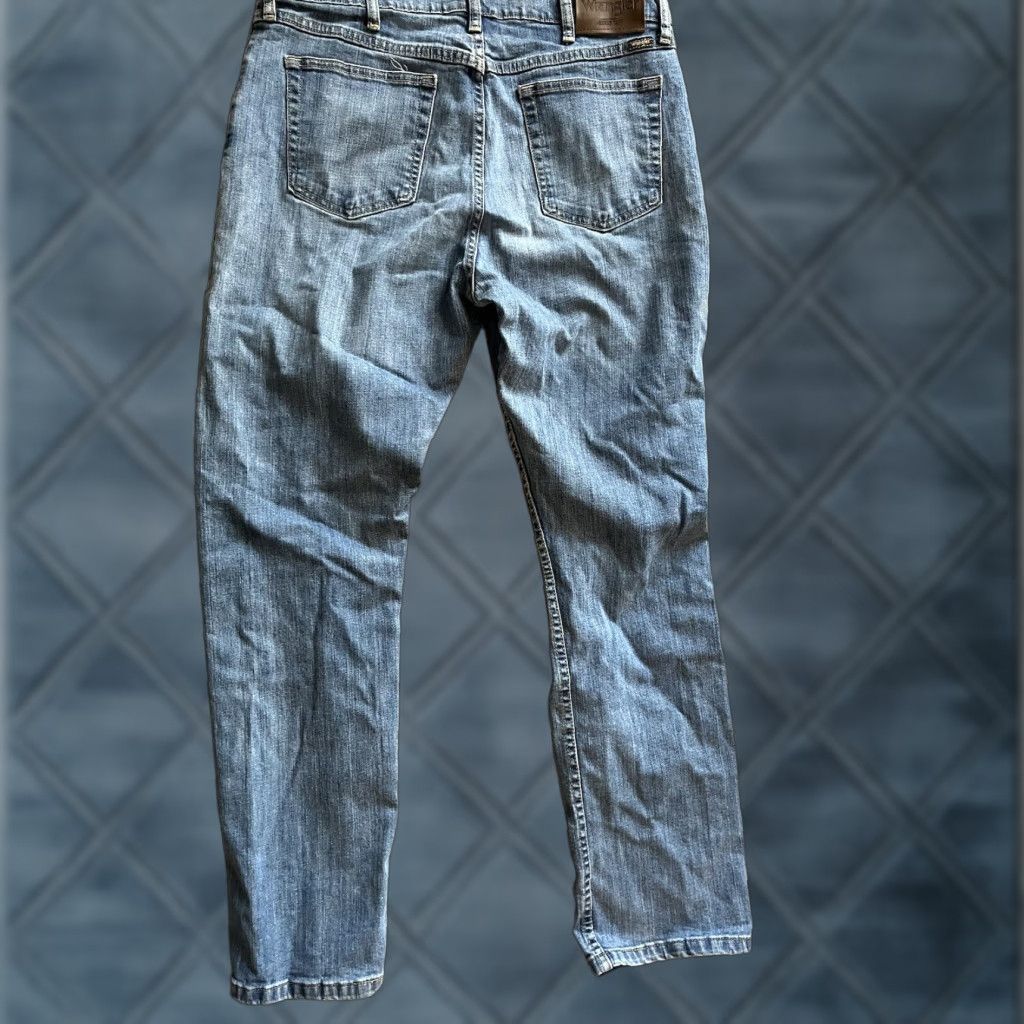 Wrangler Wrangler Jeans Mens 34x31 Medium Blue Straight Denim Regular Fit 34 Inseam Denim Jeans Mens Wrangler Size US 34 / EU 50 - 1 Thumbnail