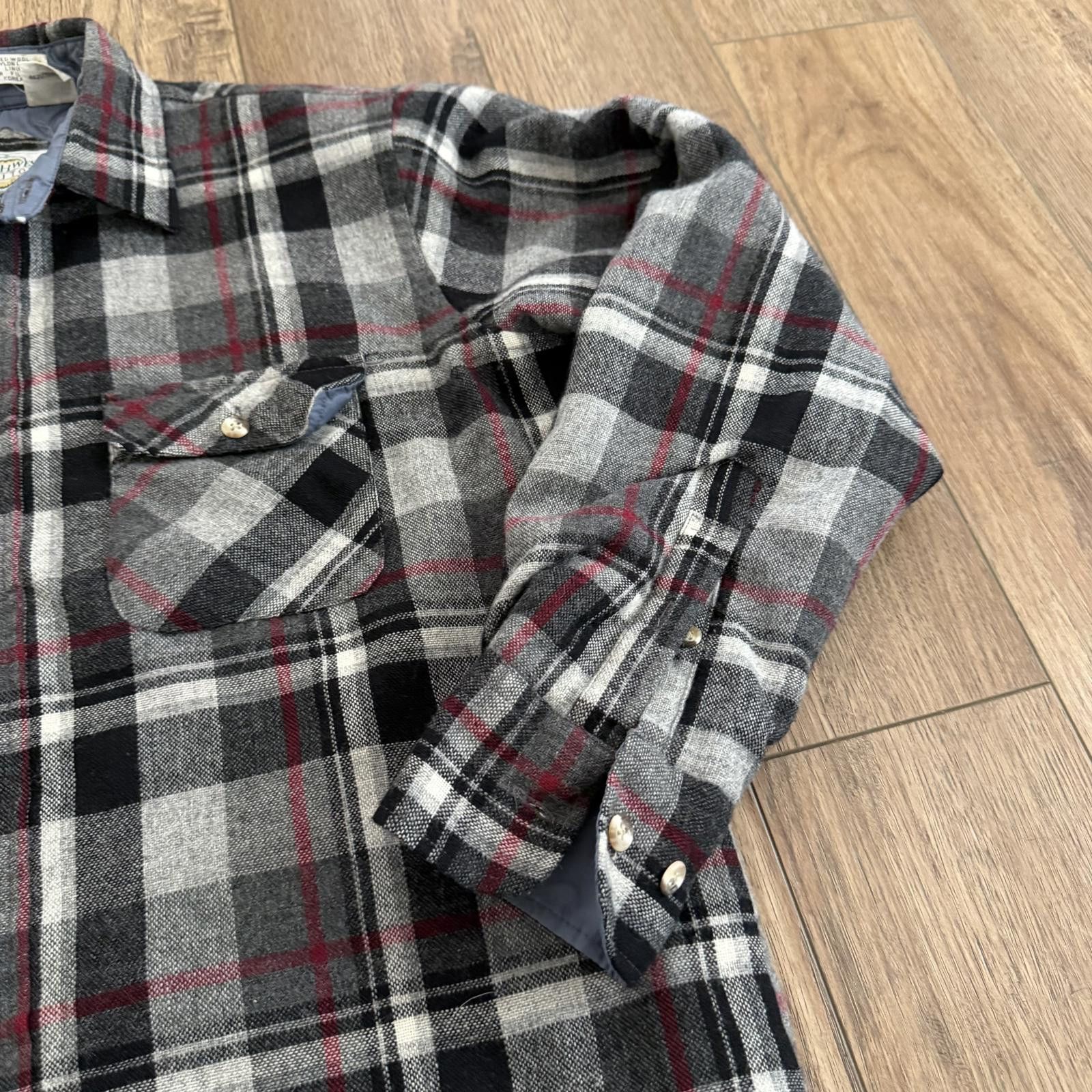 Northwest Territory Vintage Northwest Territory Flannel Shirt Jacket Quilted Size US L / EU 52-54 / 3 - 10 Thumbnail