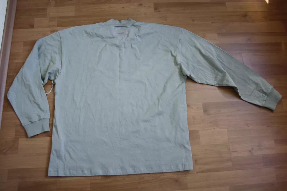 Essentials Essentials Fear of God Mens Neck Long Sleeve New wish tags Size US M / EU 48-50 / 2 - 4 Thumbnail