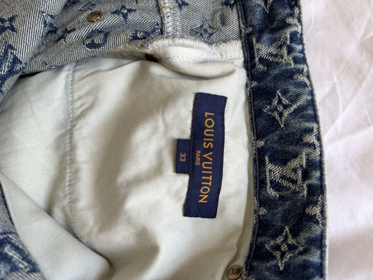 Louis Vuitton × Nigo LV x Nigo Monogram Crazy Denim Jeans Size US 33 - 8 Thumbnail