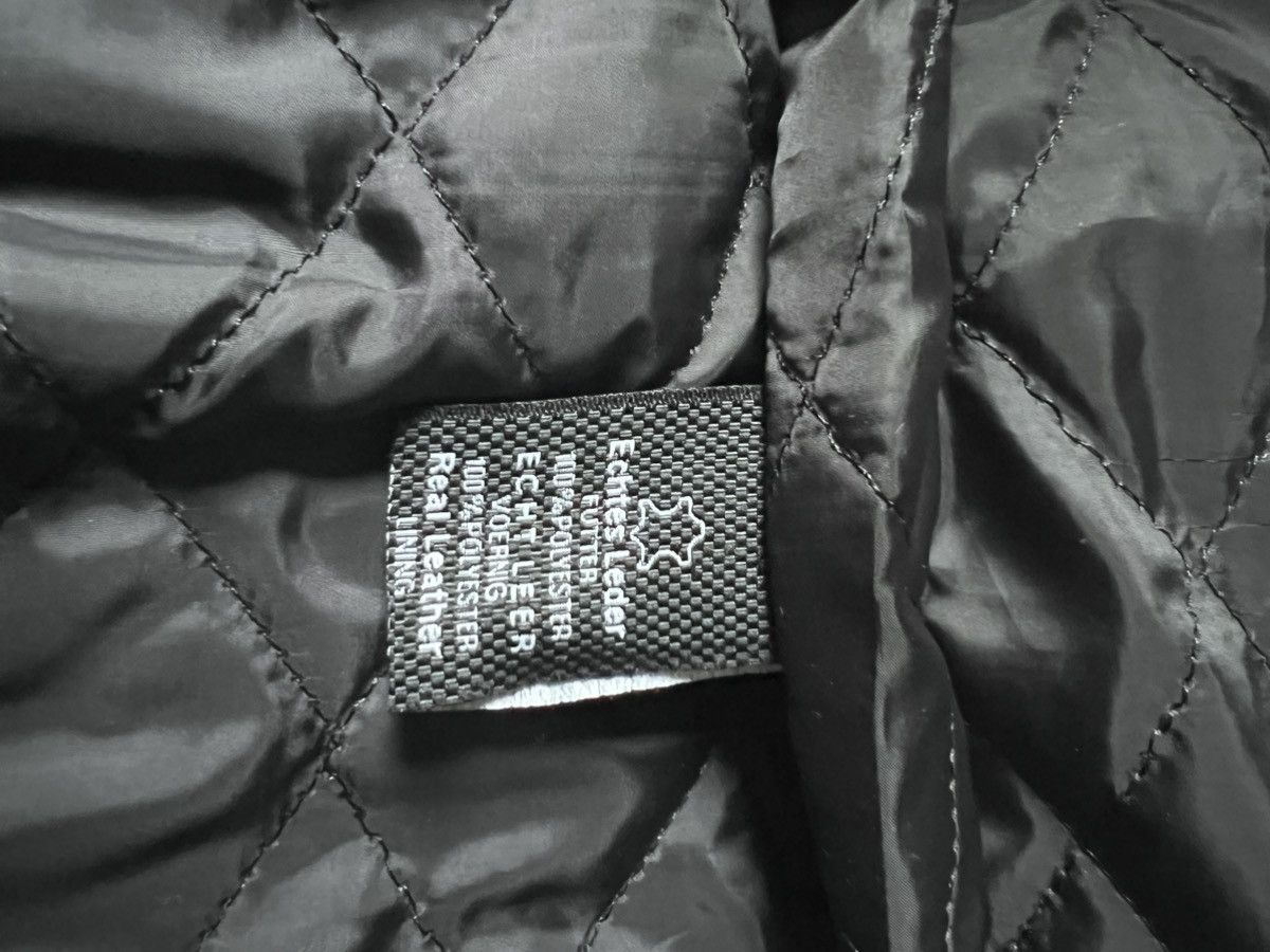 Other Vintage Women’s Leather Bomber Jacket Black with Gun Style Size US S / EU 44-46 / 1 - 14 Thumbnail