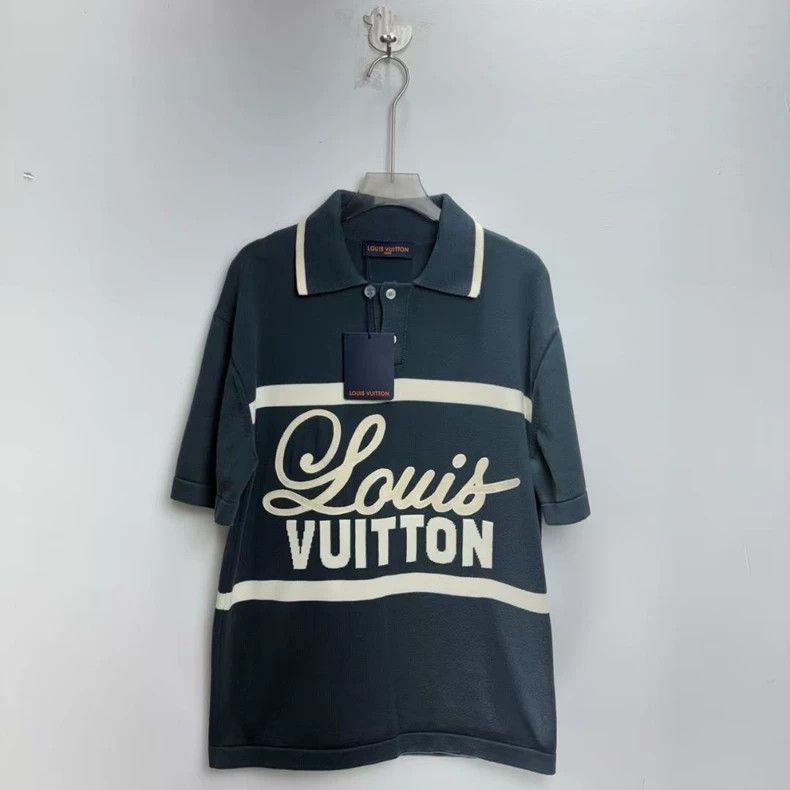 Louis Vuitton Louis Vuitton Dark green embroidered polo short sleeve 2501 Size US S / EU 44-46 / 1 - 1 Thumbnail