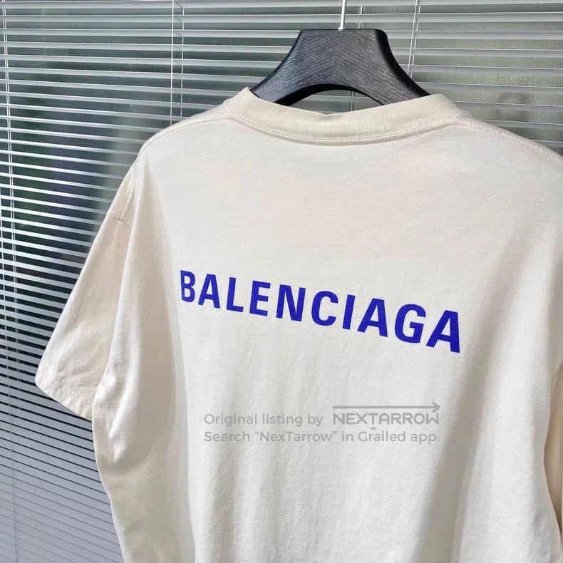 Balenciaga Balenciaga Beige Short Sleeve T-Shirt with Letter Print Lo Size US XL / EU 56 / 4 - 5 Thumbnail