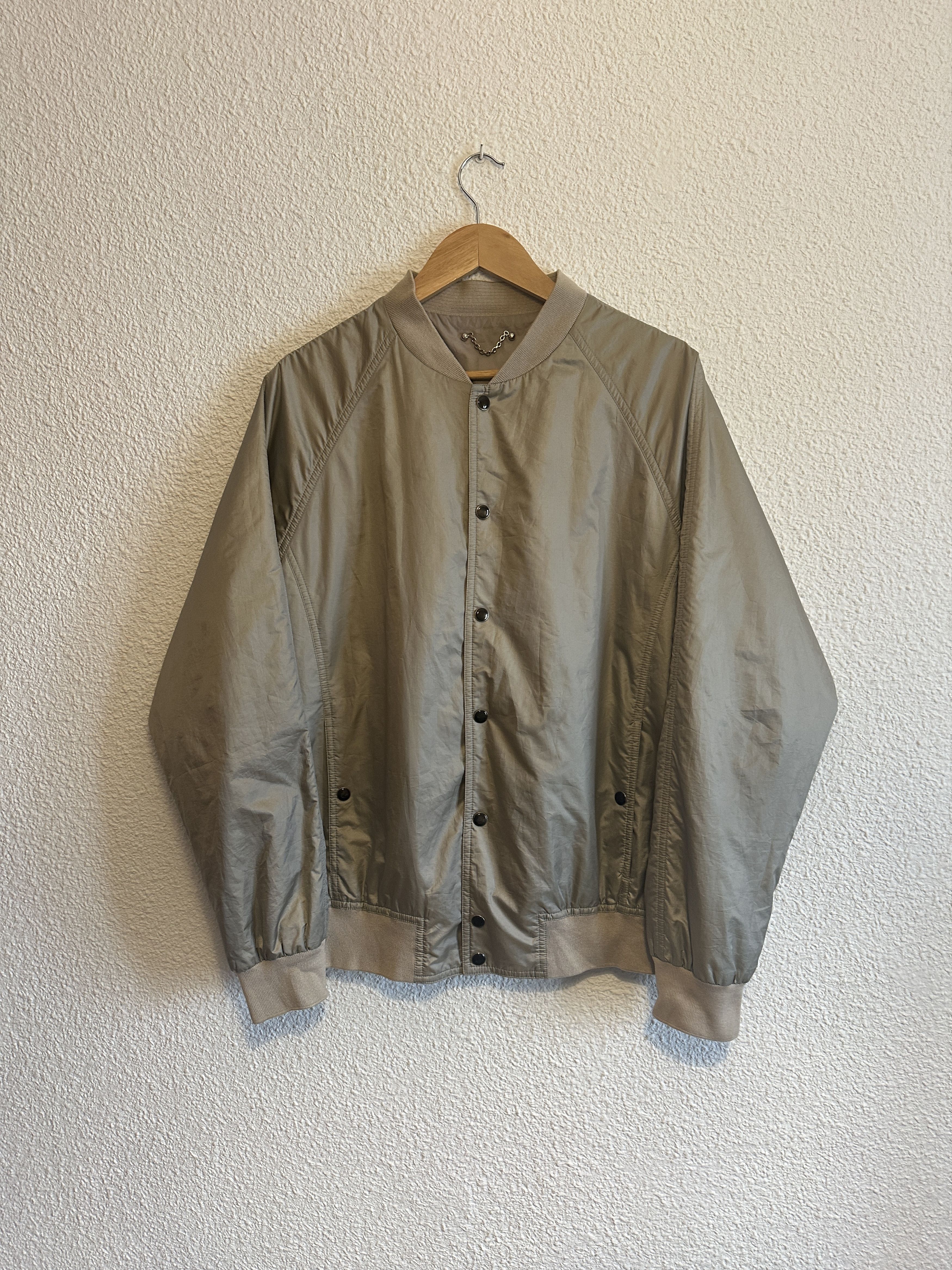 Louis Vuitton Vintage Louis Vuitton SS 2009 Japan bomber jacket Size US L / EU 52-54 / 3 - 1 Thumbnail