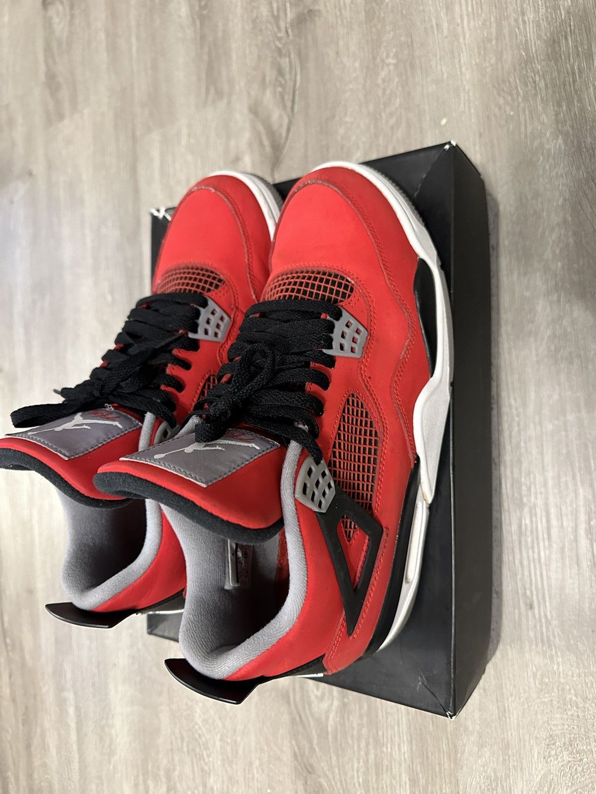 Jordan Brand Jordan 4 Retro Toro Bravo Size US 9.5 / EU 42-43 - 1 Thumbnail