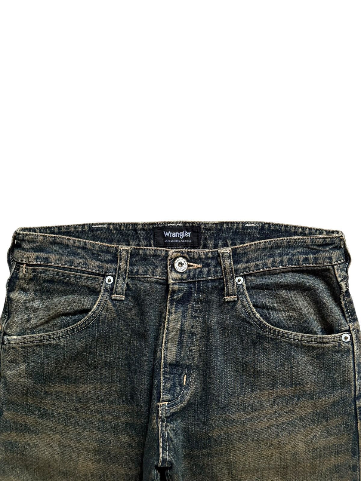 Wrangler Vintage Wrangler Mud Wash Distressed Loose Jeans Size US 32 / EU 48 - 4 Thumbnail