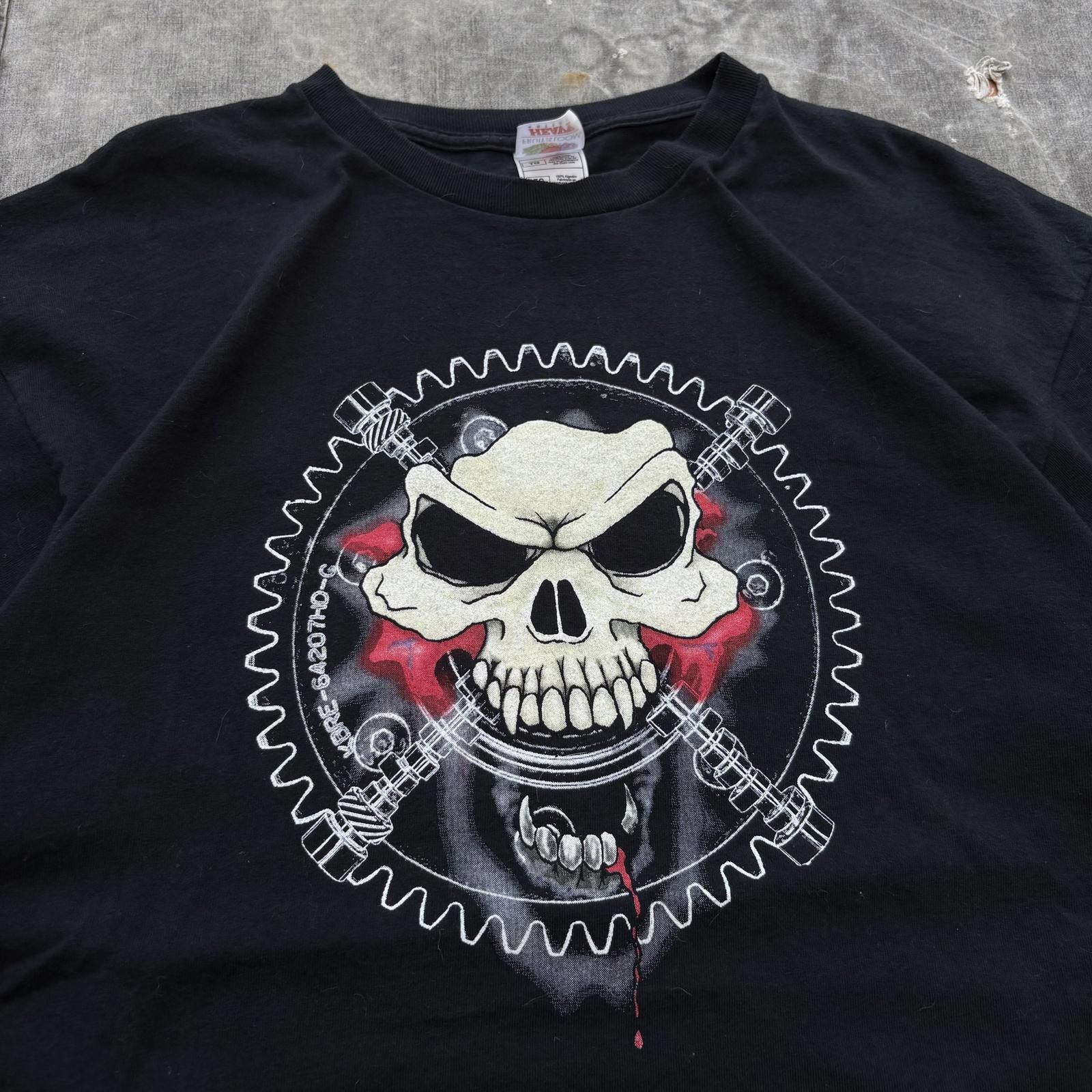 Fruit Of The Loom Vintage Y2K Who’s Next Skull Blood Fangs Grunge Horror Shirt Size US XL / EU 56 / 4 - 2 Thumbnail