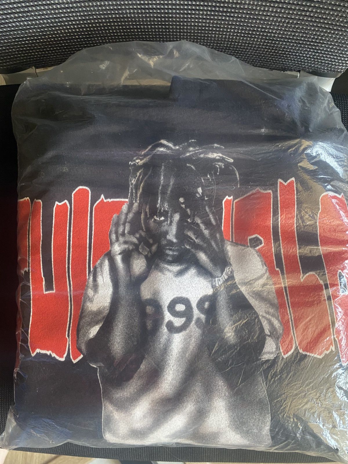 999 Club × Vlone Vlone x Juice WRLD 999 Club “‘Man of the Year” Hoodie Size US L / EU 52-54 / 3 - 1 Thumbnail