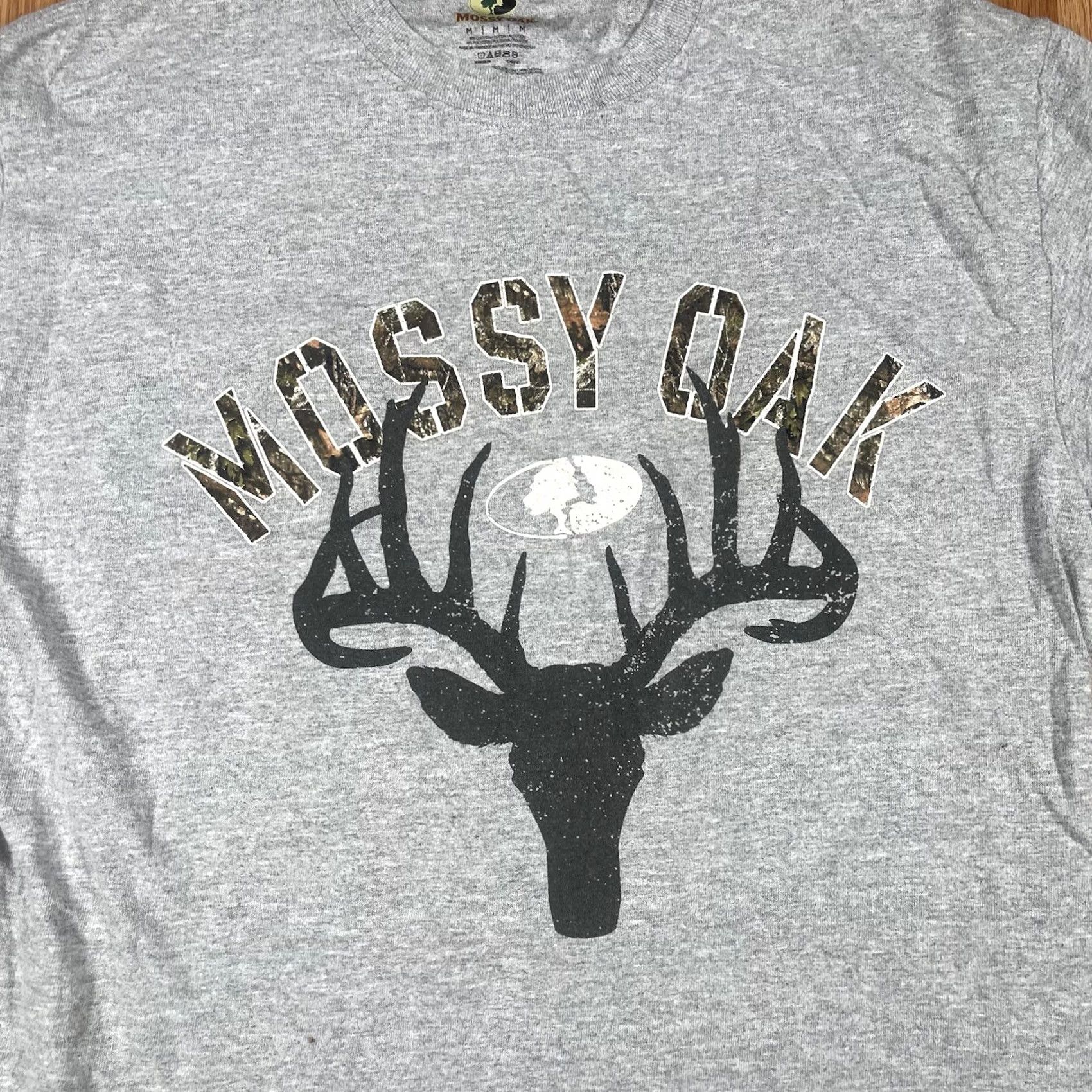 Vintage Mossy Oak Graphics T-Shirt Adults M Medium Cotton Polyester Crewneck ShortSleeve Gray Summer Classic Size US M / EU 48-50 / 2 - 2 Thumbnail