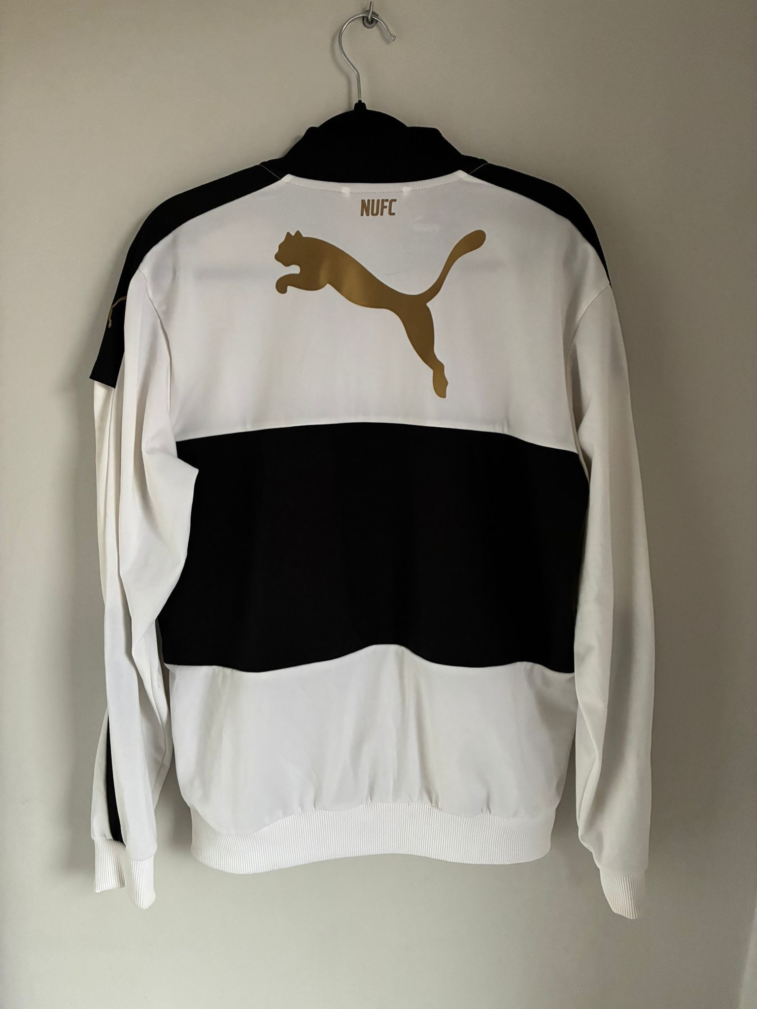 Puma Puma football Tracksuit Newcastle United 00s Jersey soccer Size US M / EU 48-50 / 2 - 2 Thumbnail