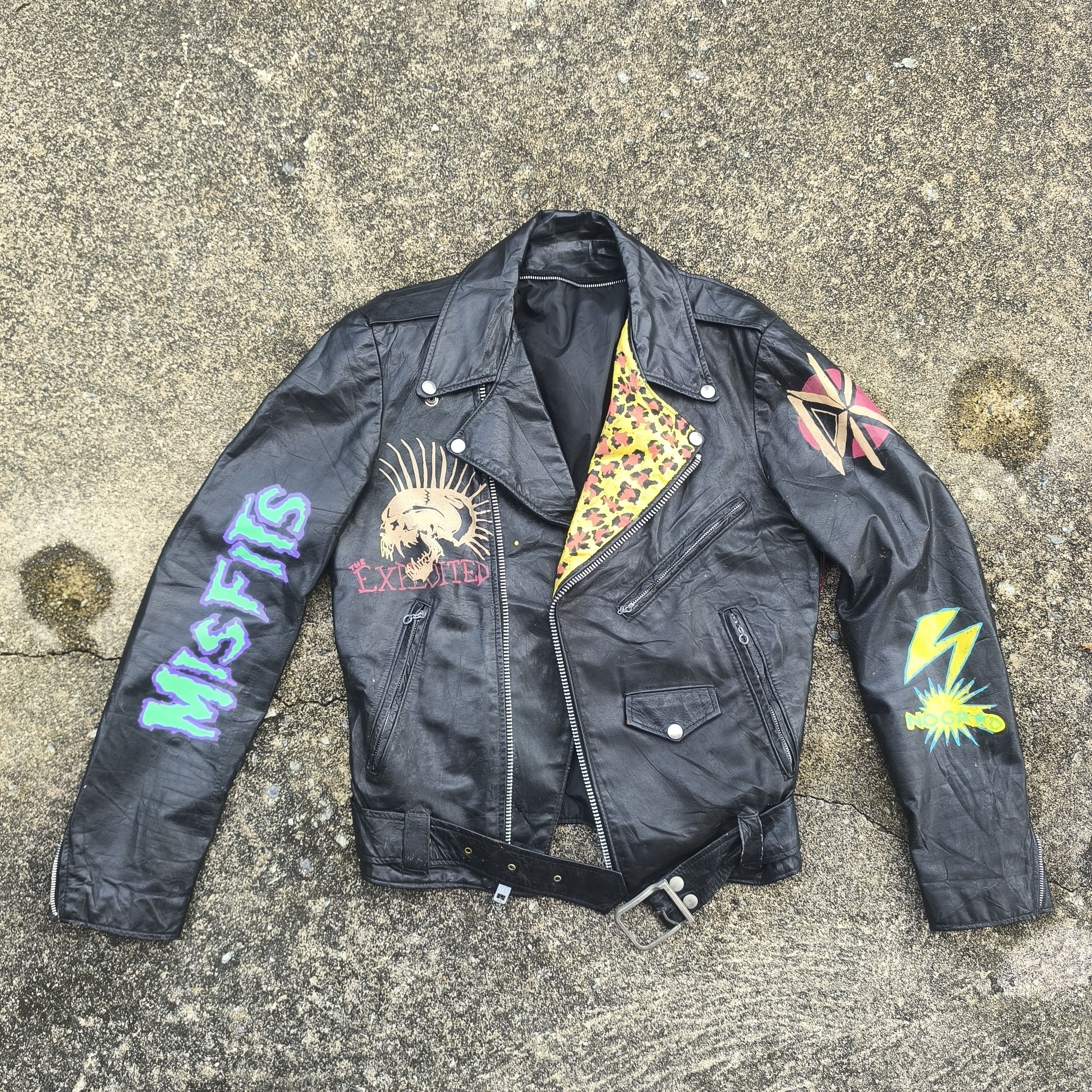 Band Tees DOUBLE COLLAR LEATHER JACKET PUNK MISFITS THE EXPLOITED Size US M / EU 48-50 / 2 - 5 Thumbnail