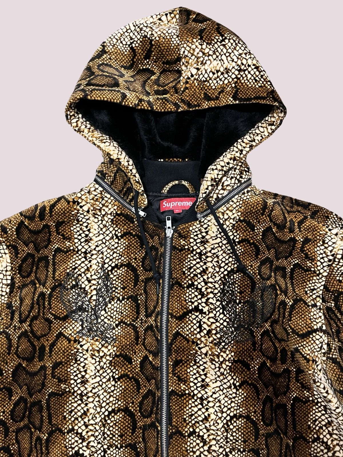 Supreme Velvet Snakeskin Hooded Bomber Jacket FW14 Size US XL / EU 56 / 4 - 2 Thumbnail